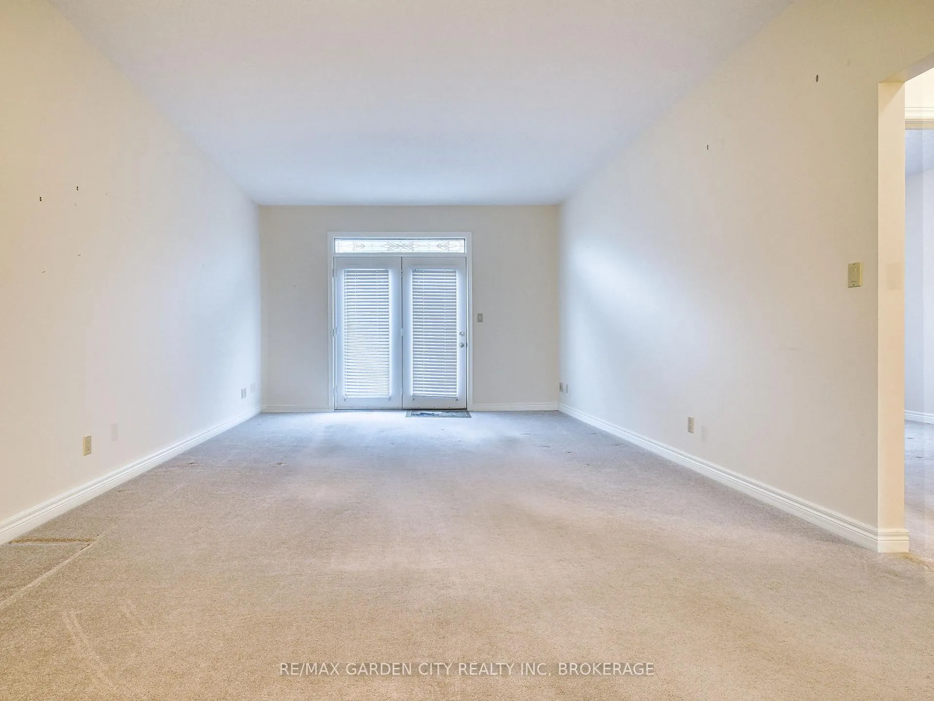Photo 16 of 39 Vintners Lane, Grimsby, Grimsby East — HOMEH