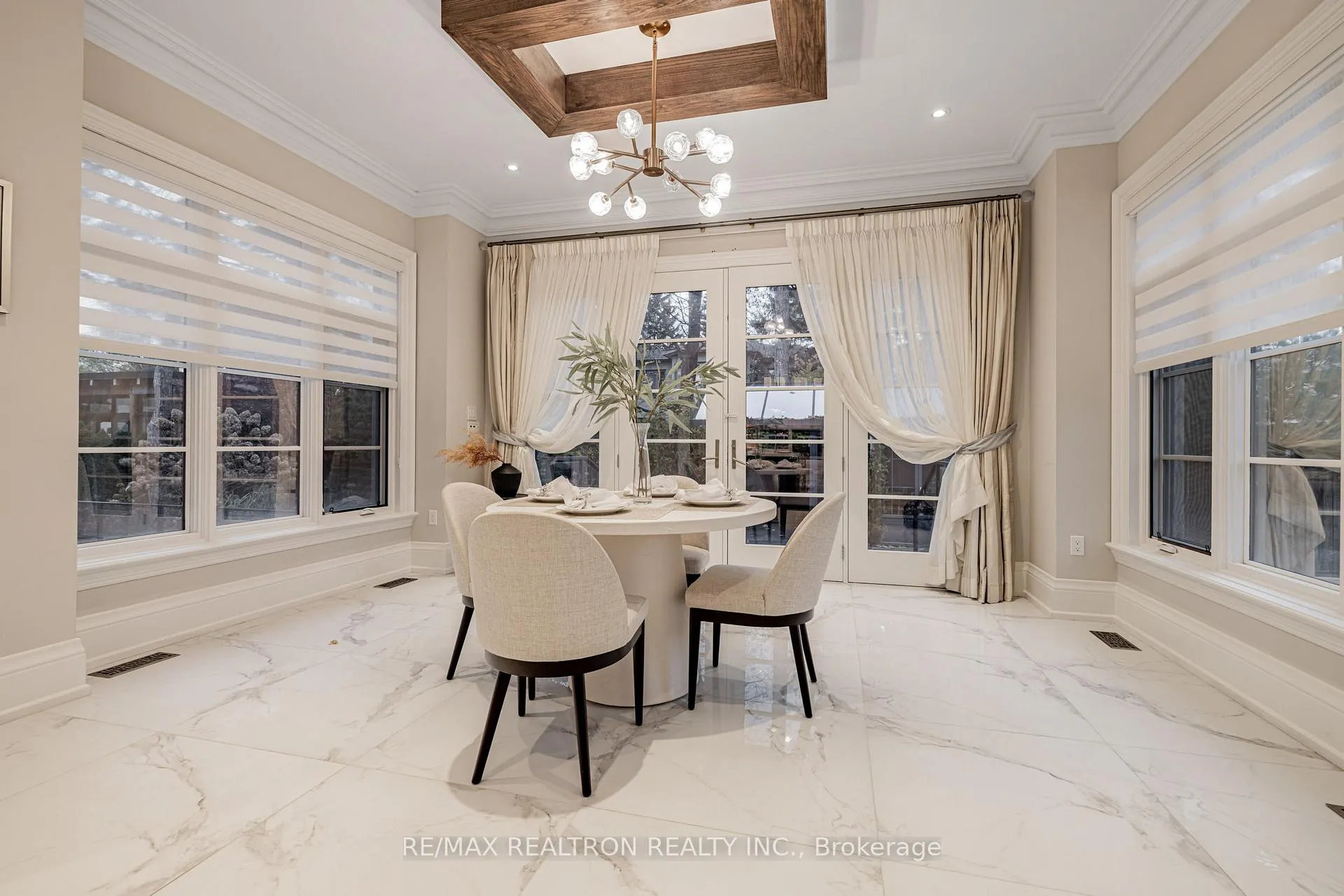 Photo 9 of 32 Truman Road, North York, St. Andrew-Windfields — HOMEH