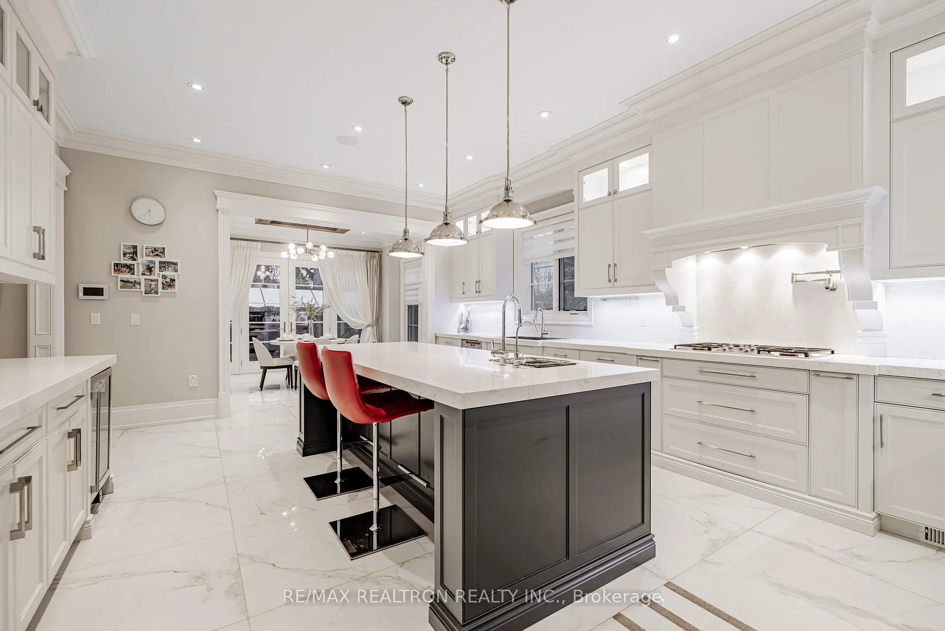 Photo 11 of 32 Truman Road, North York, St. Andrew-Windfields — HOMEH