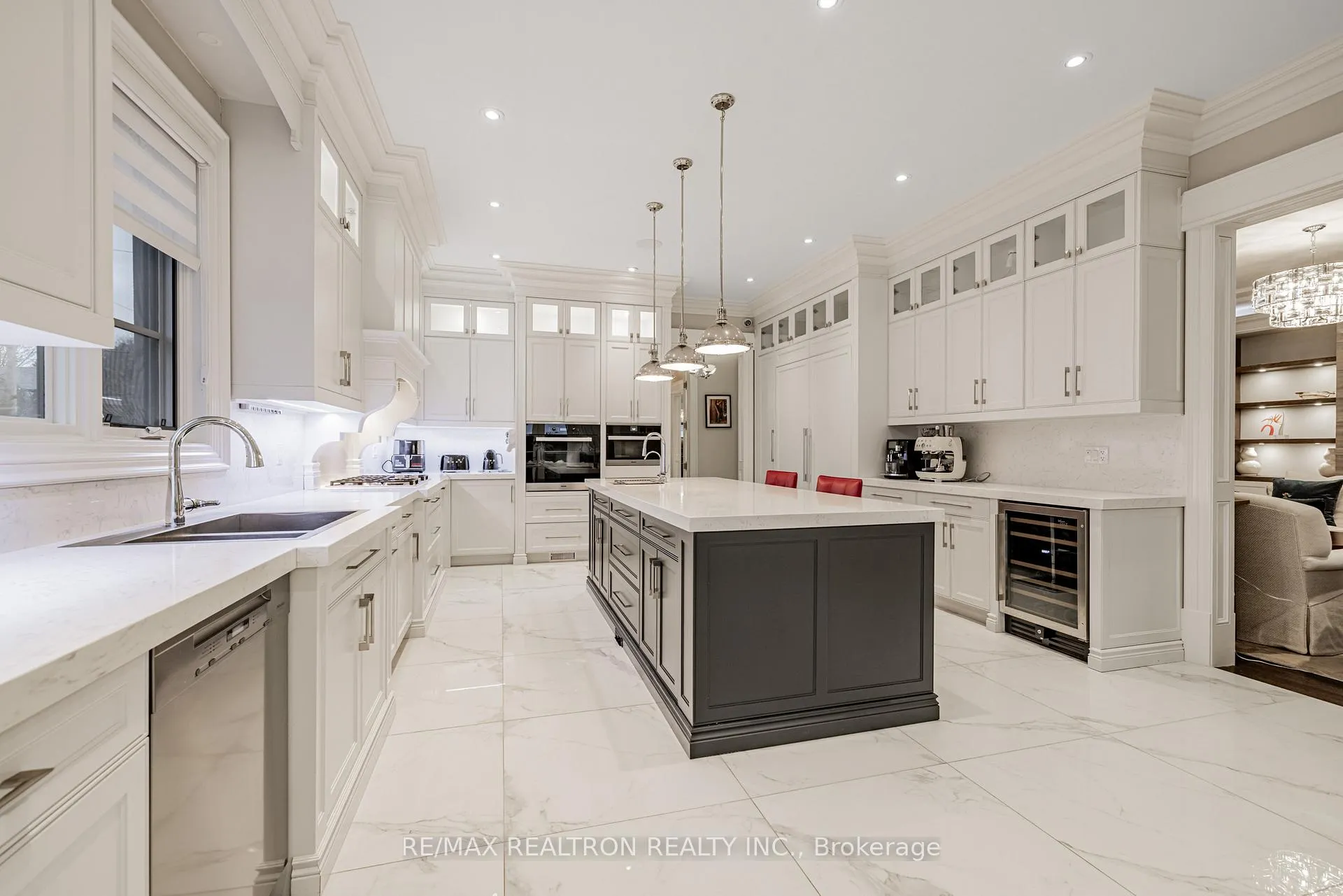 Photo 12 of 32 Truman Road, North York, St. Andrew-Windfields — HOMEH