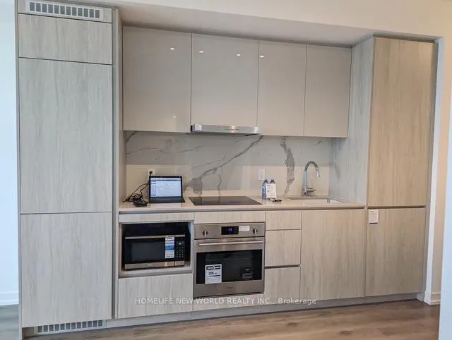 Photo 7 of Unit 1601, 28 Interchange Way Avenue, Vaughan, Vaughan Corporate Centre — HOMEH
