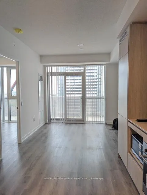 Photo 9 of Unit 1601, 28 Interchange Way Avenue, Vaughan, Vaughan Corporate Centre — HOMEH