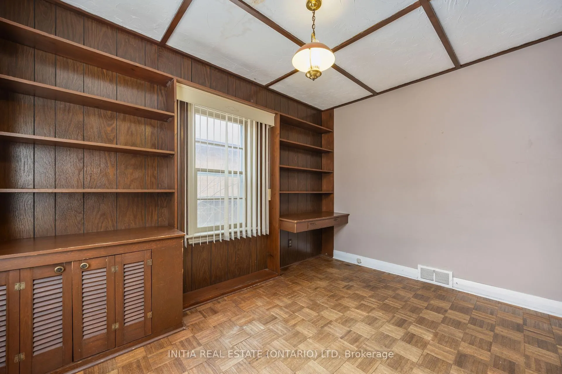 Photo 8 of 617 Cathcart Boulevard, Sarnia — HOMEH