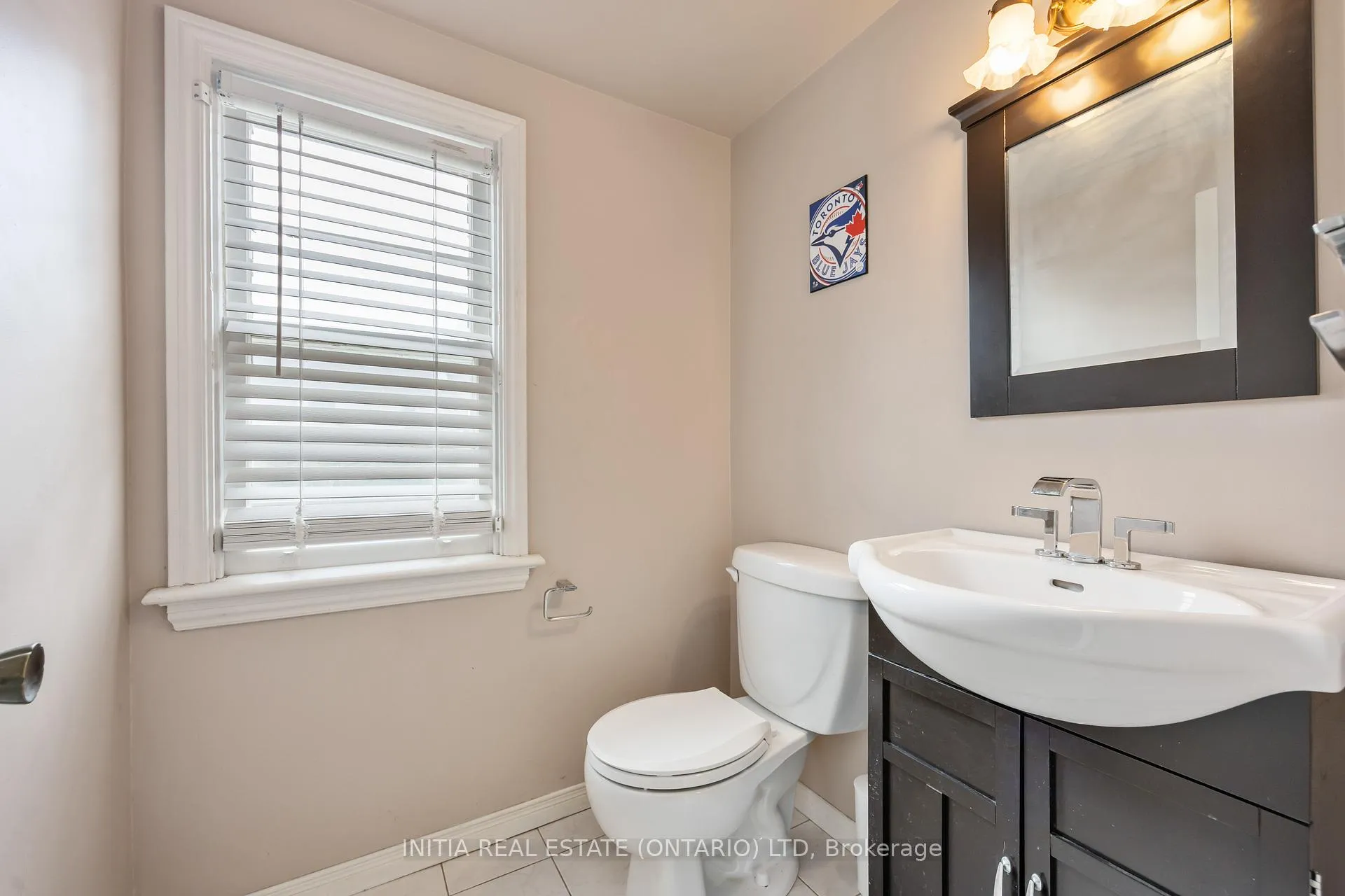 Photo 9 of 617 Cathcart Boulevard, Sarnia — HOMEH