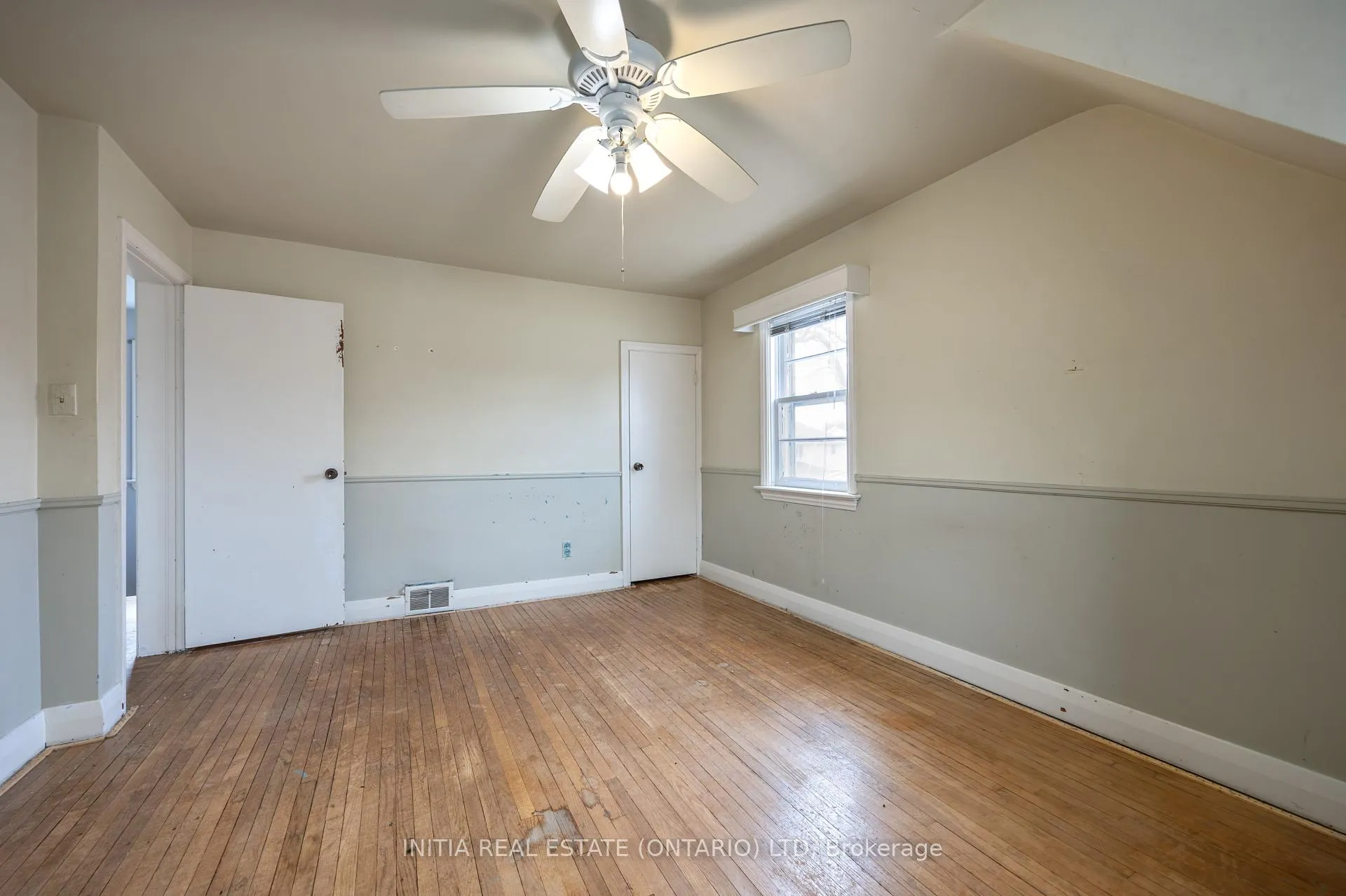 Photo 22 of 617 Cathcart Boulevard, Sarnia — HOMEH