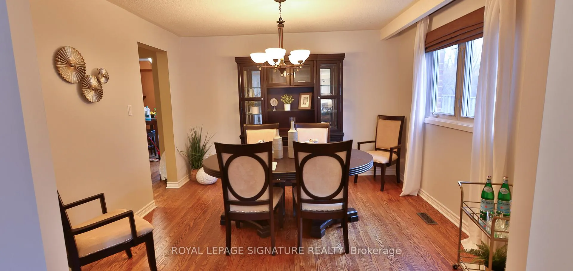 Photo 6 of 56 Satchell Boulevard, Scarborough, Centennial Scarborough — HOMEH