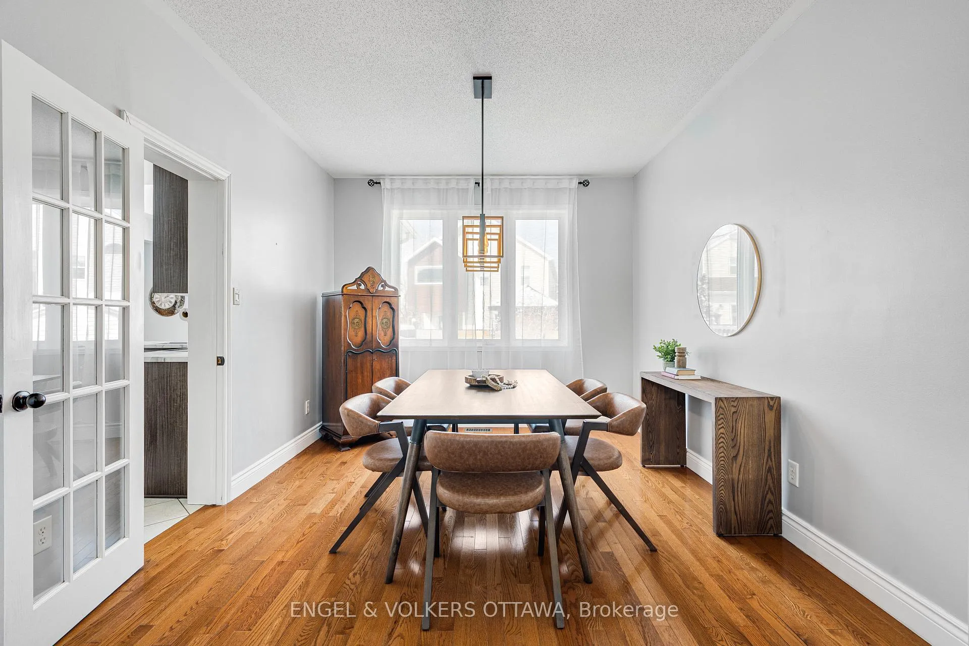 Photo 12 of 1567 Winterport Way, Ottawa, Fallingbrook/Pineridge — HOMEH