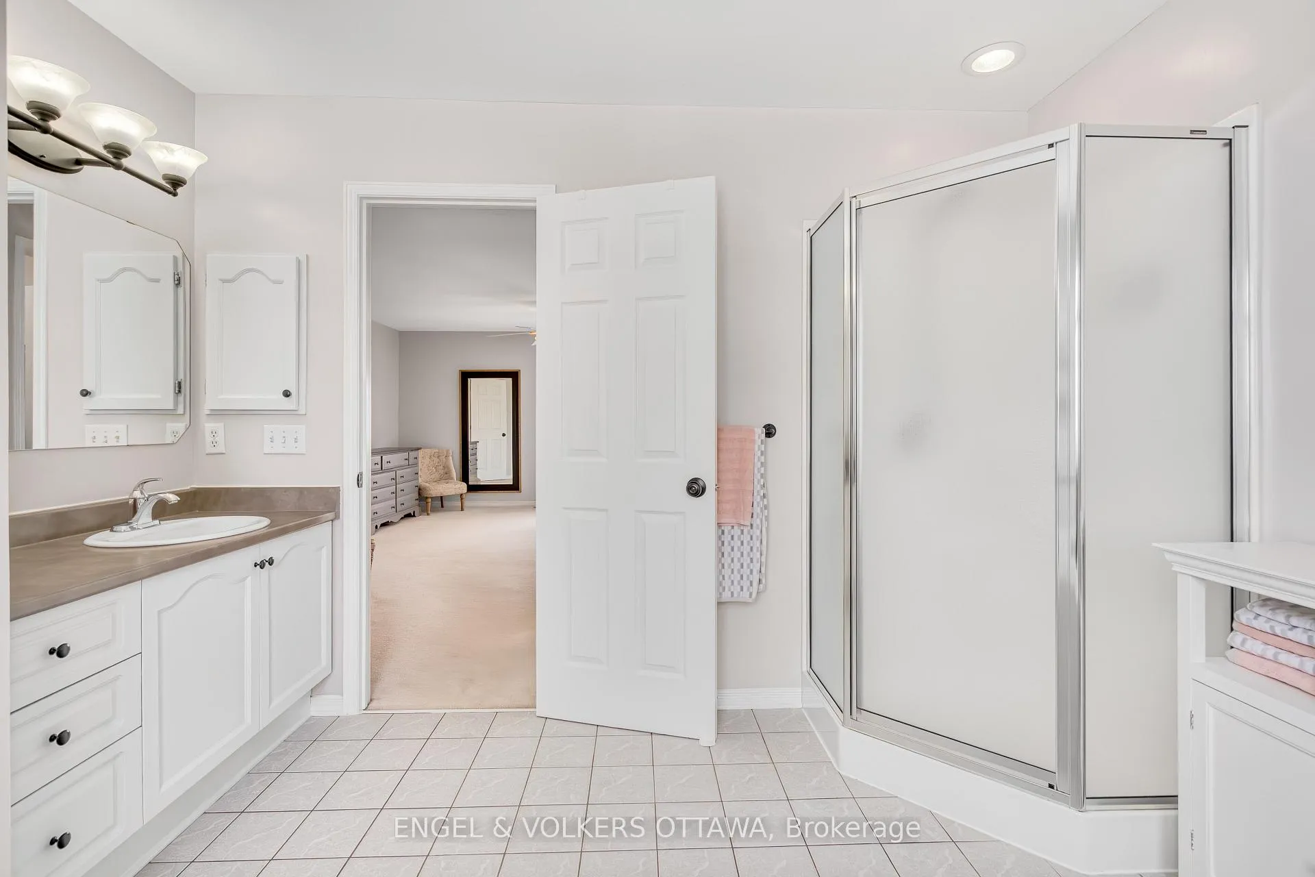 Photo 30 of 1567 Winterport Way, Ottawa, Fallingbrook/Pineridge — HOMEH