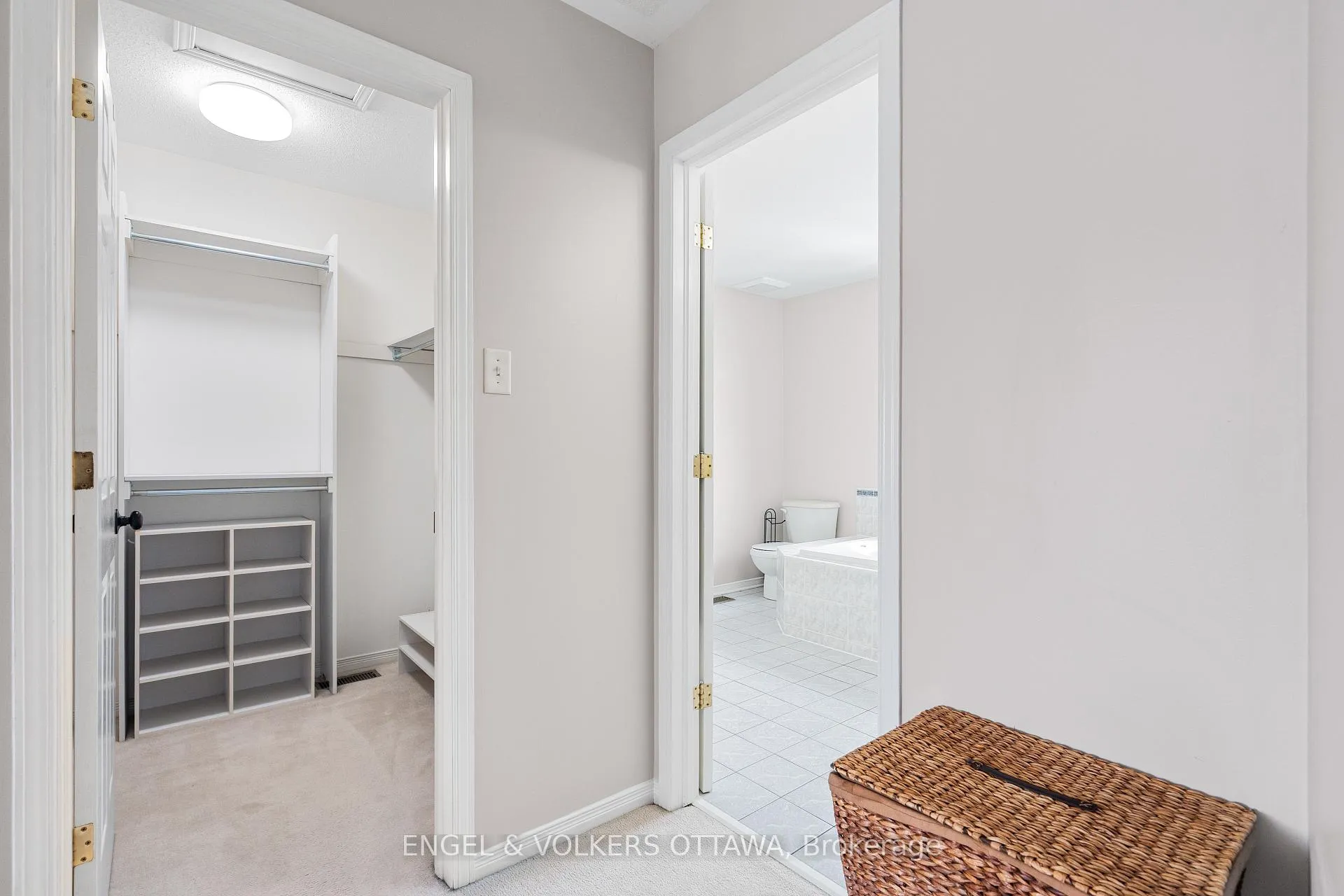 Photo 33 of 1567 Winterport Way, Ottawa, Fallingbrook/Pineridge — HOMEH