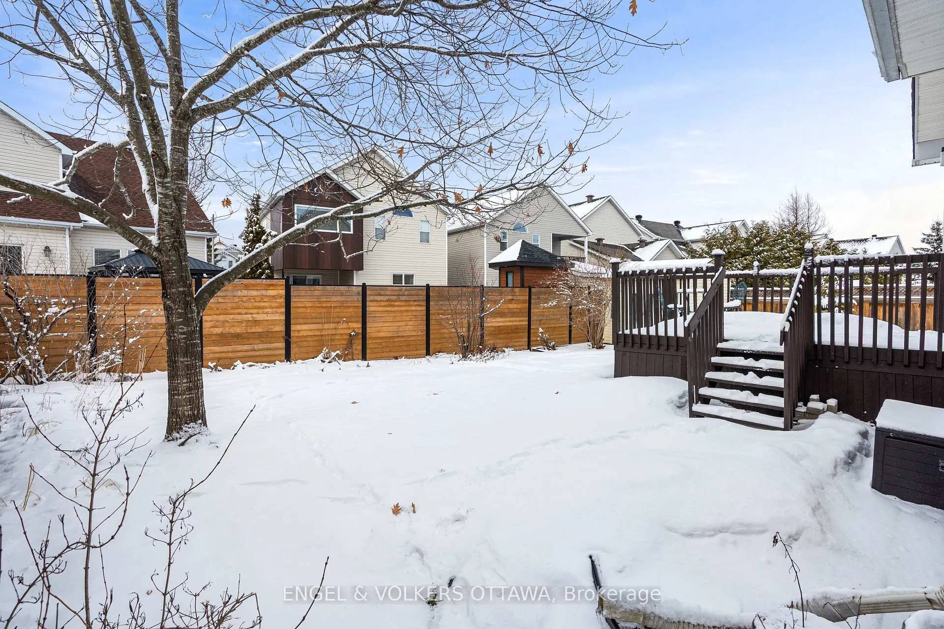 Photo 46 of 1567 Winterport Way, Ottawa, Fallingbrook/Pineridge — HOMEH