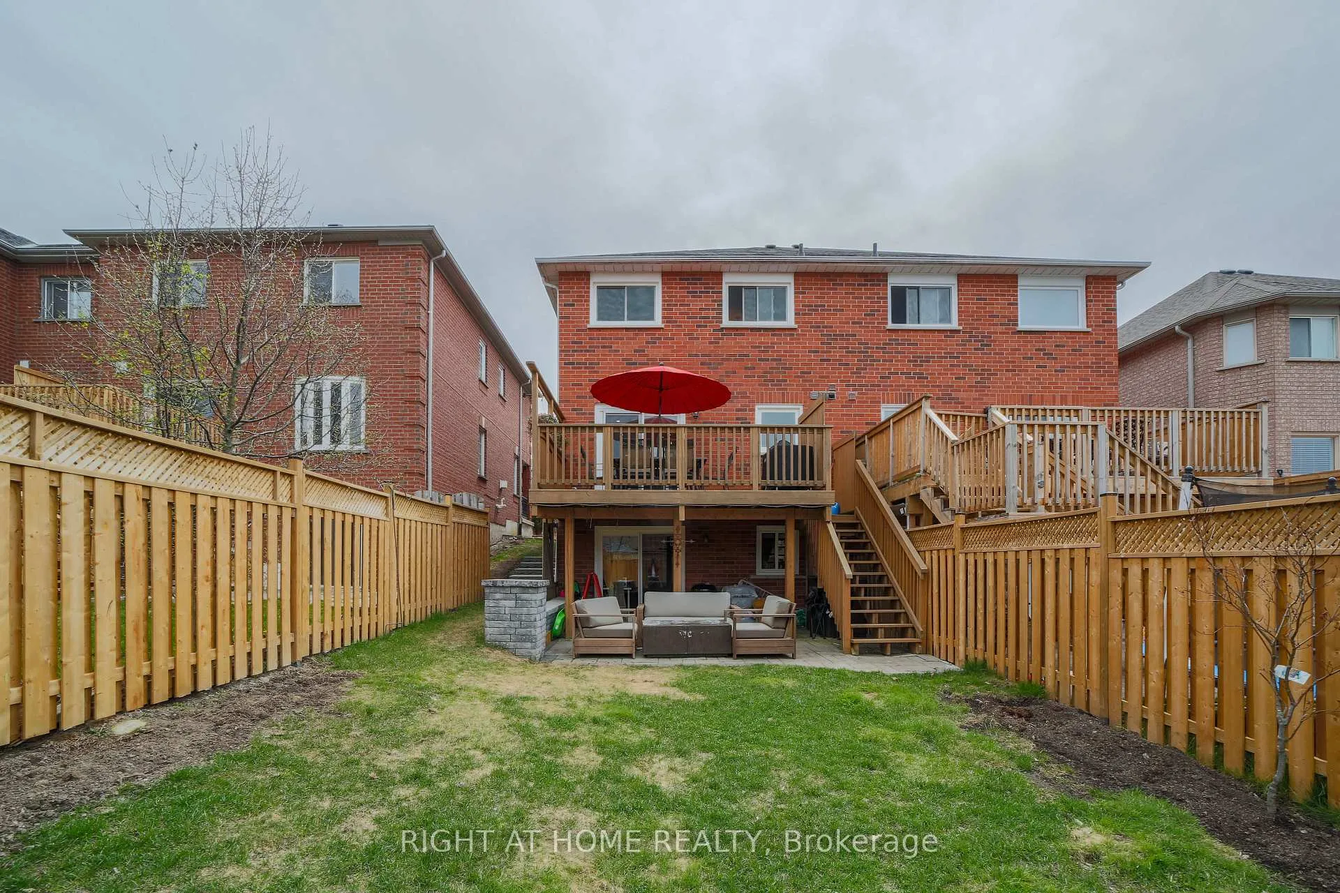 Photo 6 of 53 Primeau Drive, Aurora, Aurora Grove — HOMEH