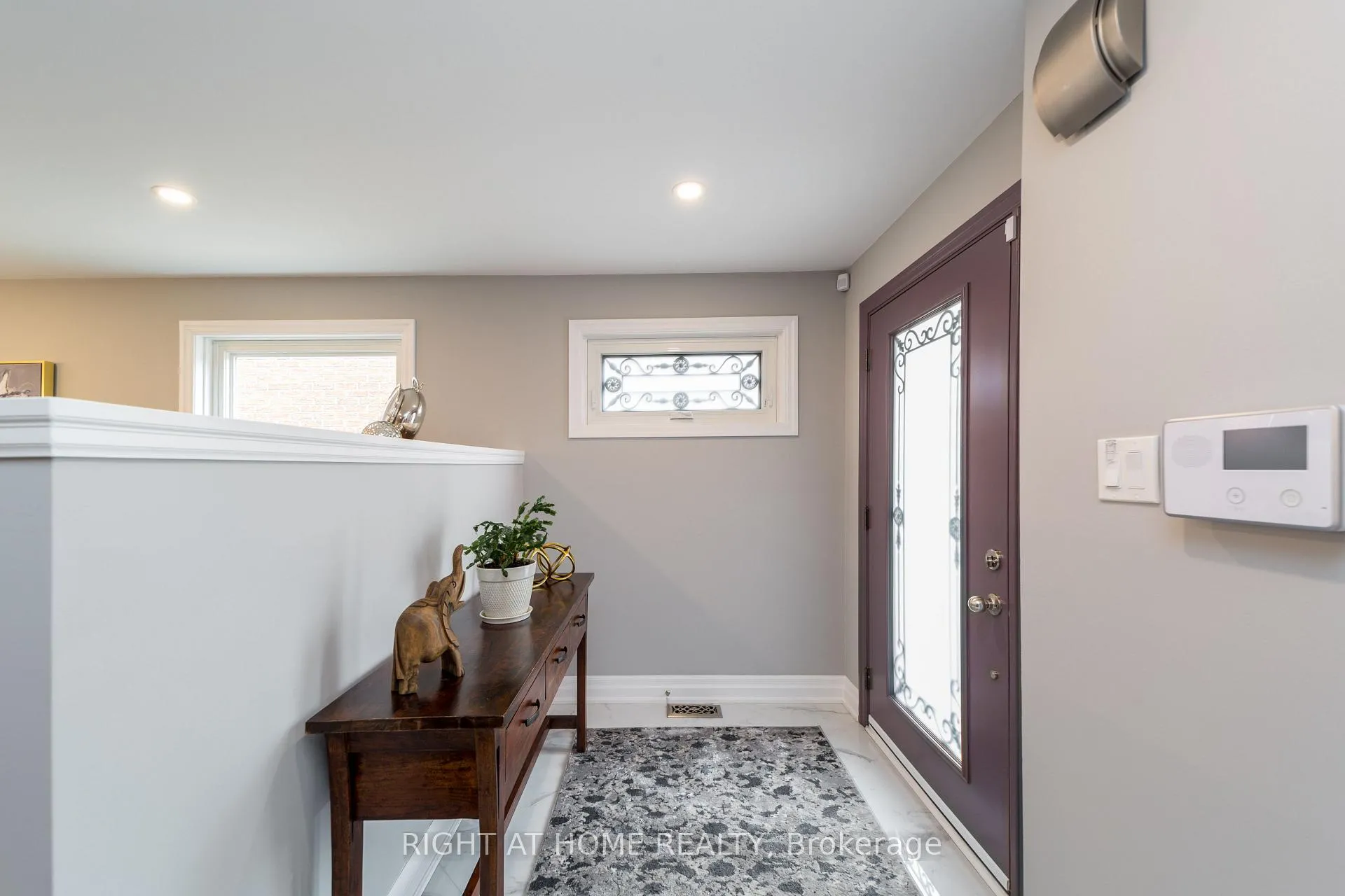 Photo 12 of 53 Primeau Drive, Aurora, Aurora Grove — HOMEH