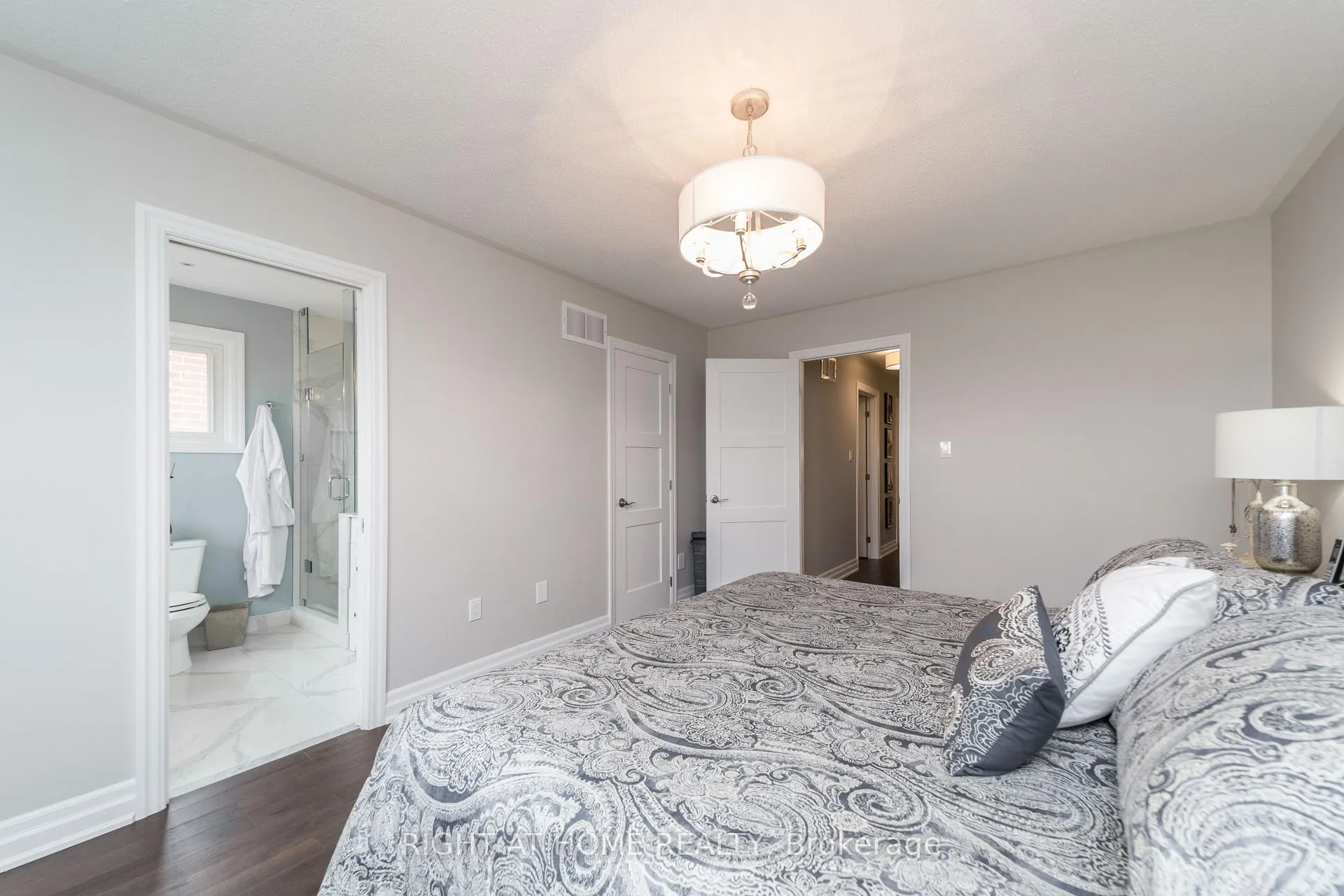 Photo 38 of 53 Primeau Drive, Aurora, Aurora Grove — HOMEH