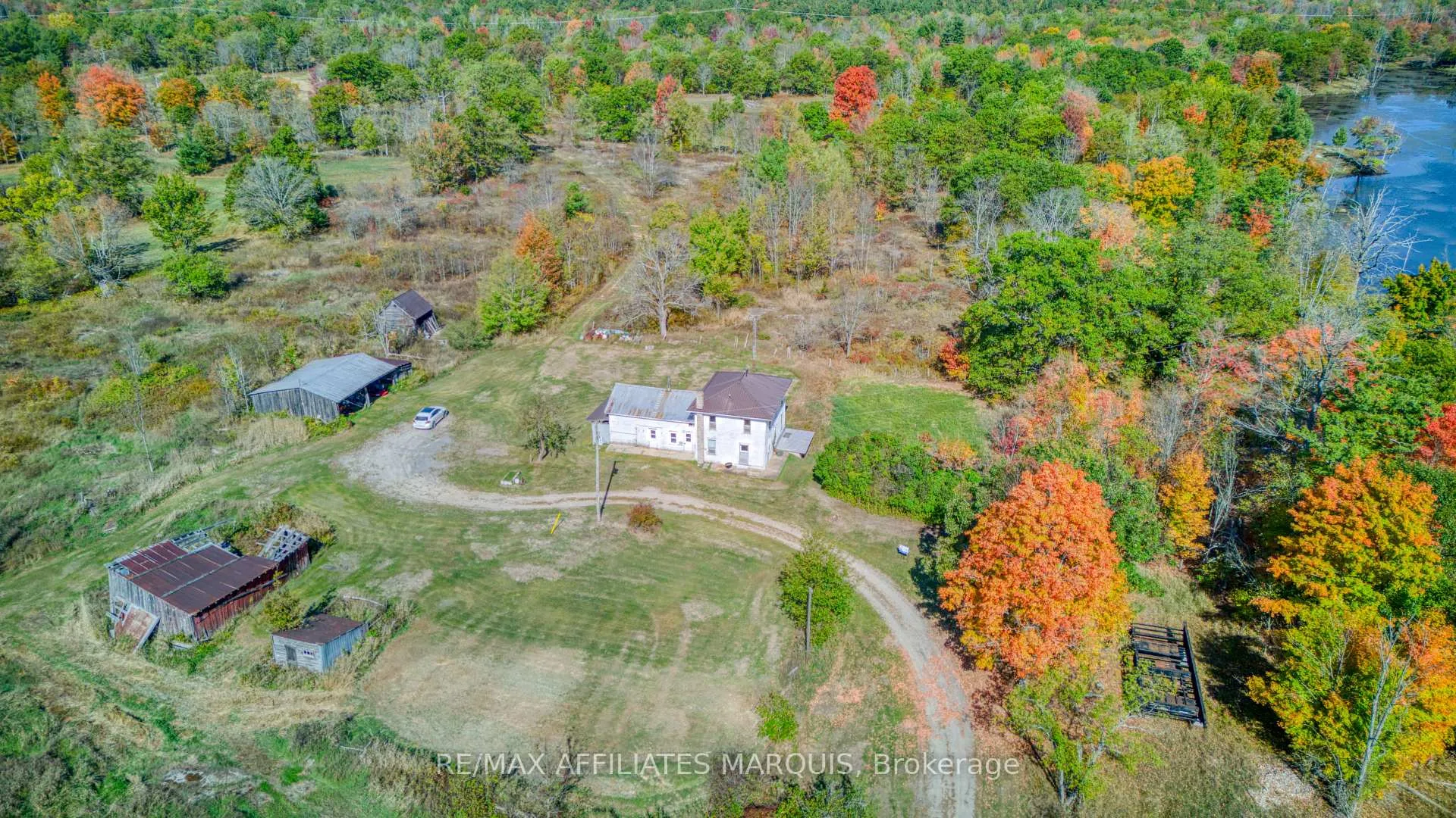 Photo 6 of 1390 Struthers Road, Frontenac, Frontenac Centre — HOMEH