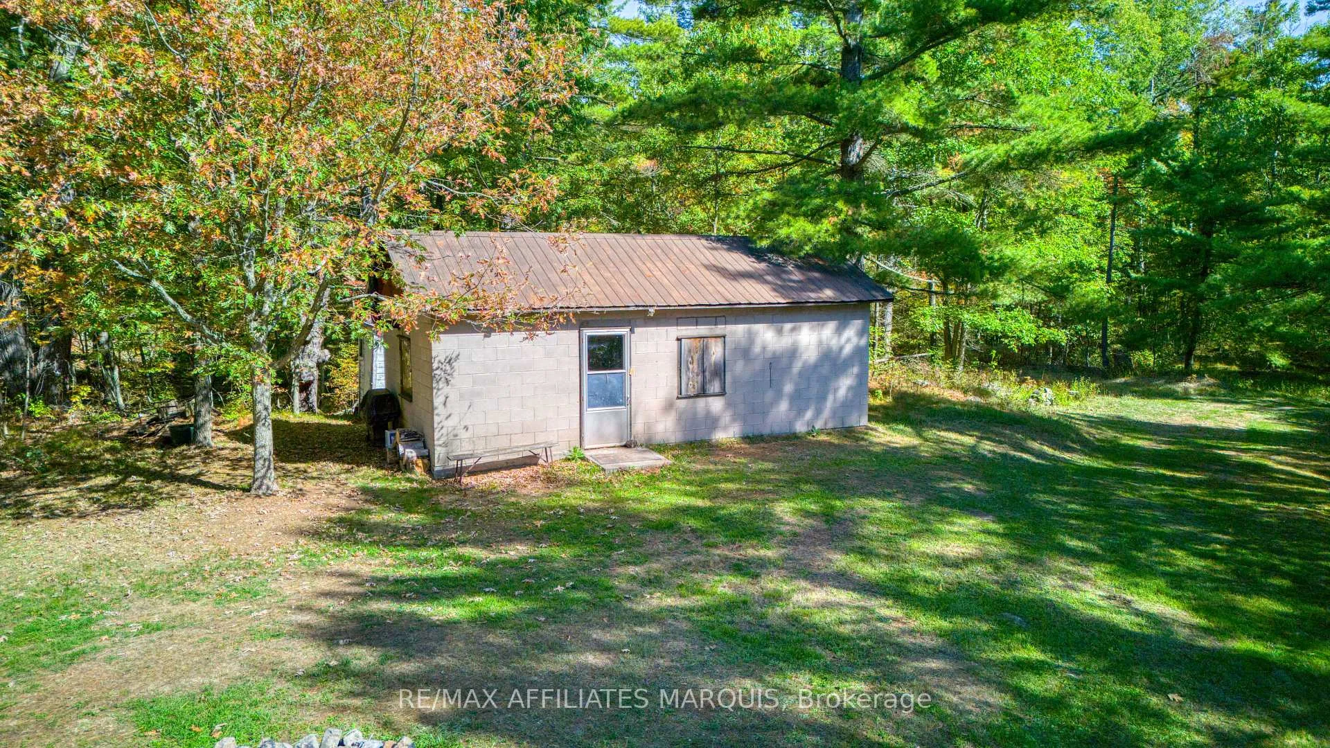 Photo 16 of 1390 Struthers Road, Frontenac, Frontenac Centre — HOMEH