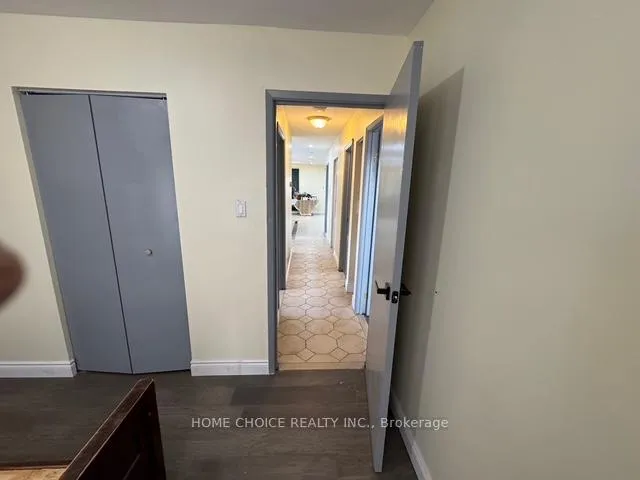 Photo 21 of 12 sultan pool Drive E, Etobicoke, West Humber-Clairville — HOMEH