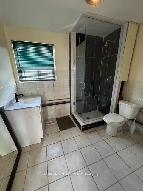Photo 25 of 12 sultan pool Drive E, Etobicoke, West Humber-Clairville — HOMEH