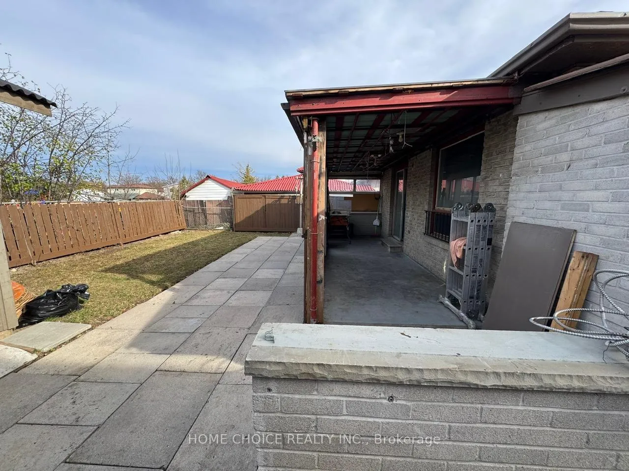 Photo 35 of 12 sultan pool Drive E, Etobicoke, West Humber-Clairville — HOMEH