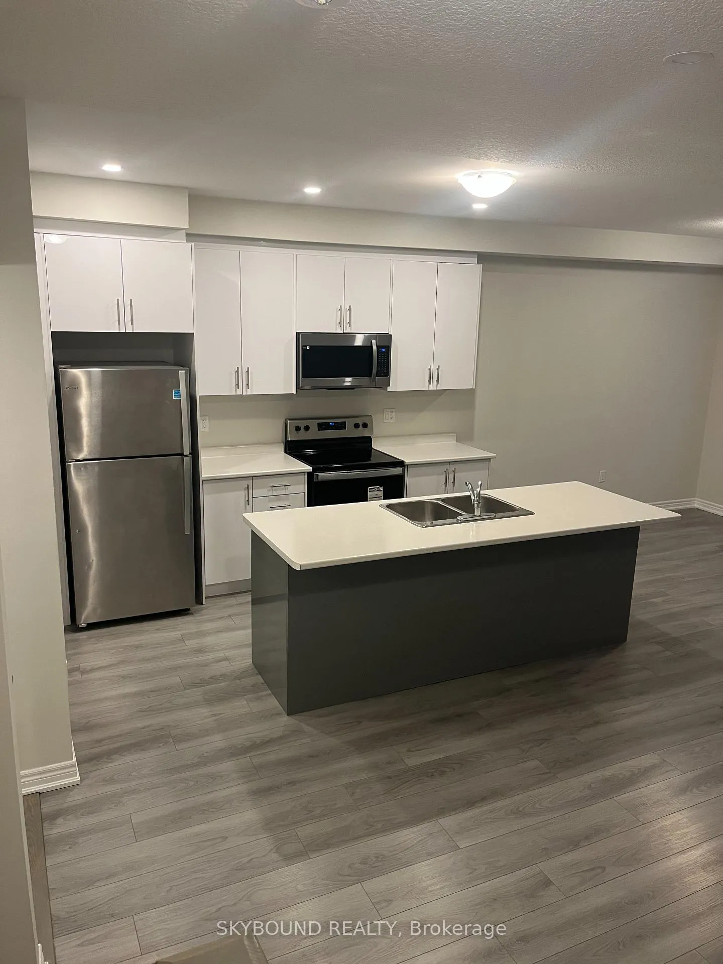 Photo 10 of Unit 55, 40 Zinfandel Drive, Hamilton, Winona — HOMEH