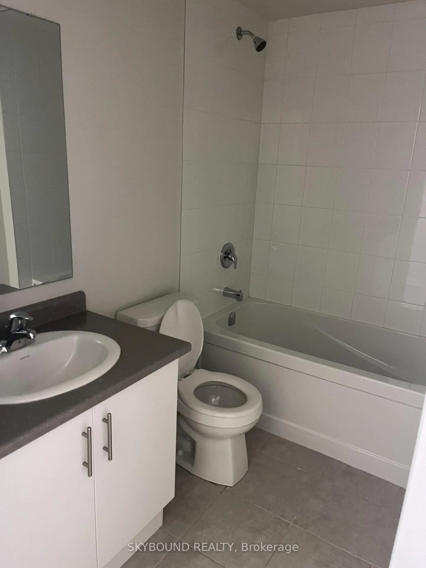 Photo 21 of Unit 55, 40 Zinfandel Drive, Hamilton, Winona — HOMEH