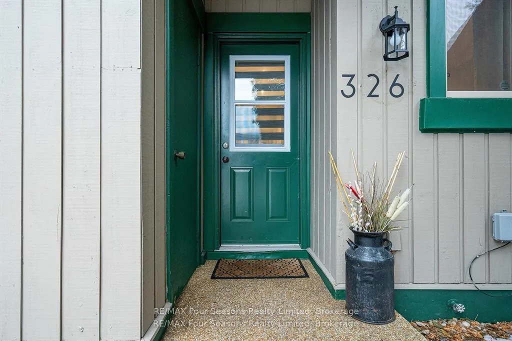 Photo 2 of Unit 326, 5 Dawson Drive, Collingwood — HOMEH