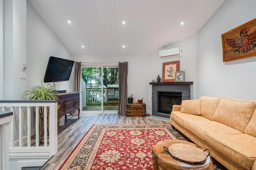Photo 10 of Unit 326, 5 Dawson Drive, Collingwood — HOMEH