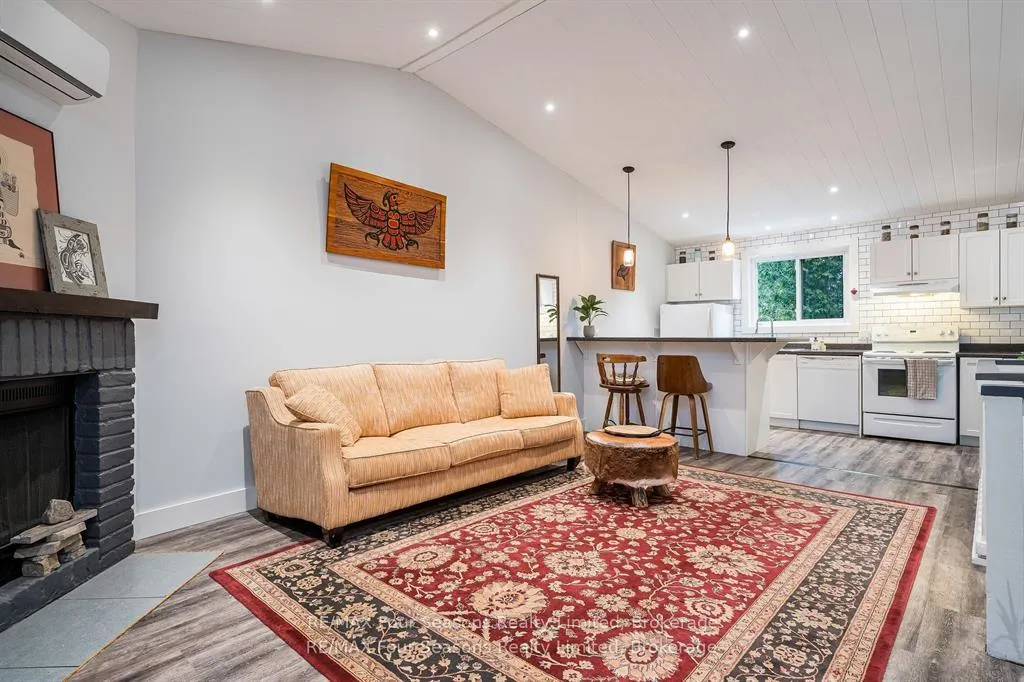 Photo 13 of Unit 326, 5 Dawson Drive, Collingwood — HOMEH