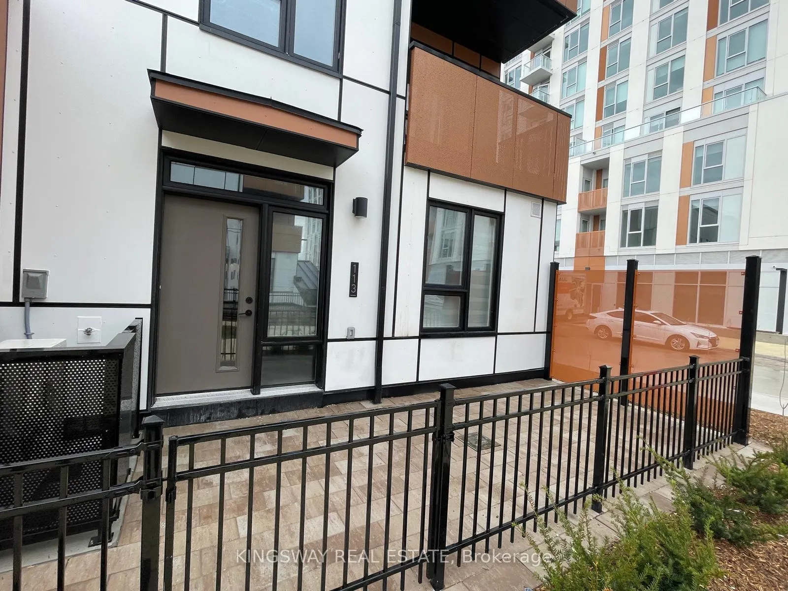 Photo 5 of Unit 113, 42 All Nations Drive, Brampton, Northwest Brampton — HOMEH