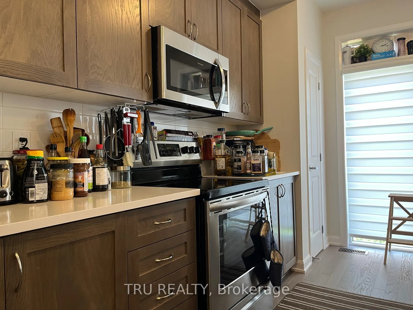 Photo 10 of 919 Athenry Court, Ottawa, Barrhaven - Half Moon Bay — HOMEH