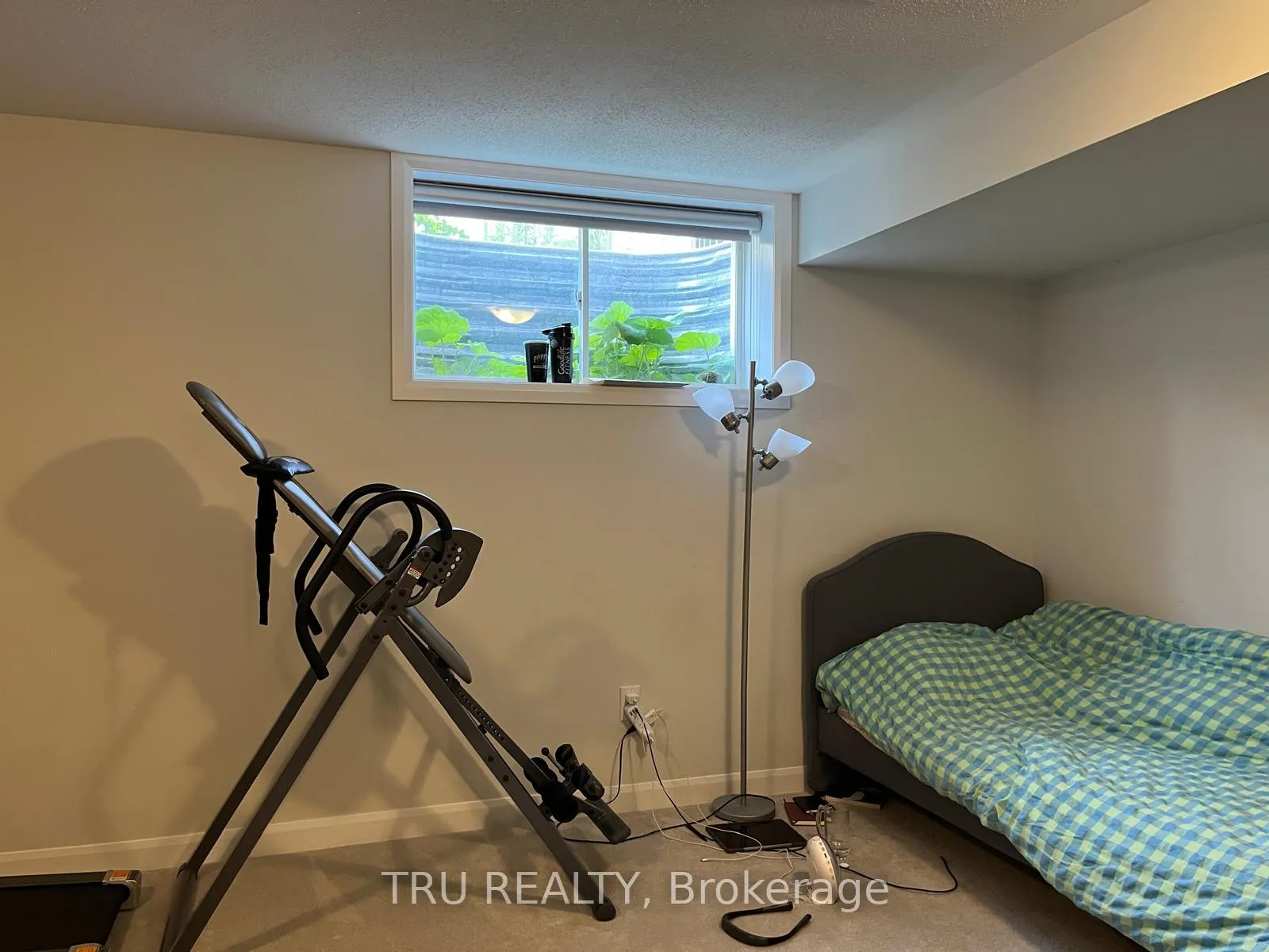 Photo 15 of 919 Athenry Court, Ottawa, Barrhaven - Half Moon Bay — HOMEH