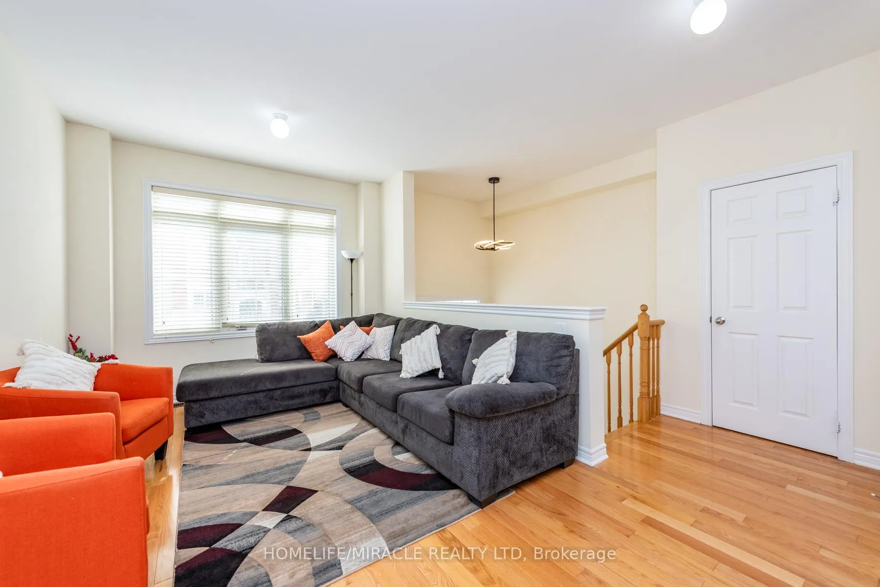 Photo 6 of 84 Rockman Crescent, Brampton, Northwest Brampton — HOMEH