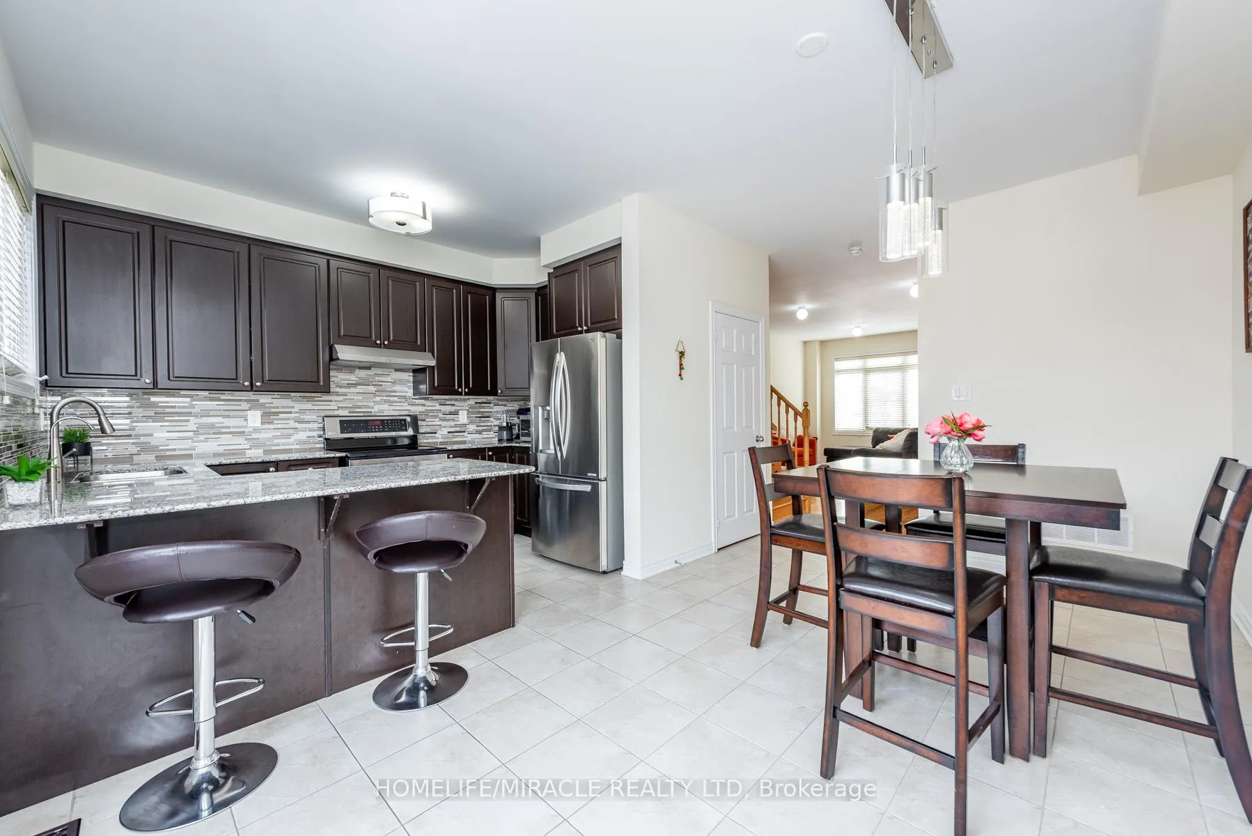 Photo 12 of 84 Rockman Crescent, Brampton, Northwest Brampton — HOMEH