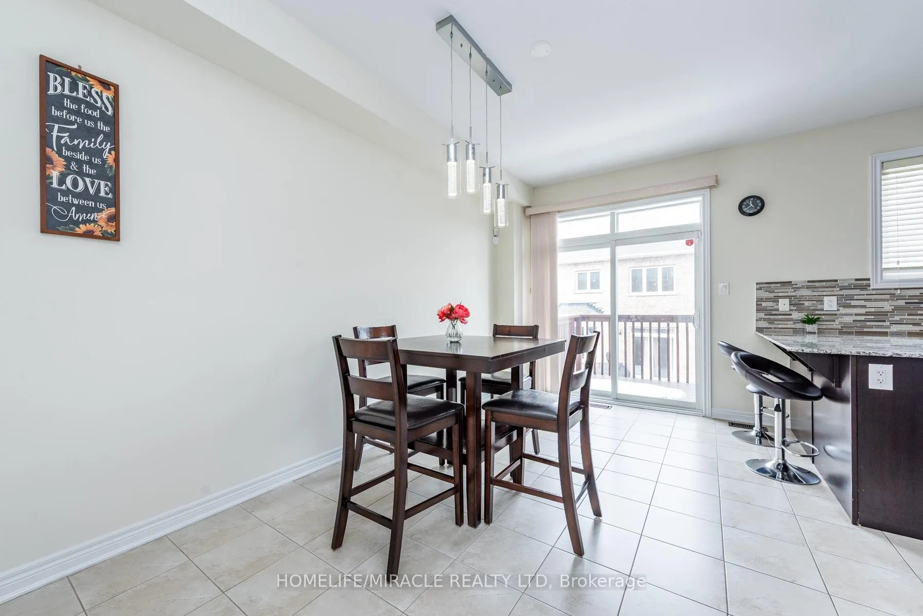 Photo 14 of 84 Rockman Crescent, Brampton, Northwest Brampton — HOMEH