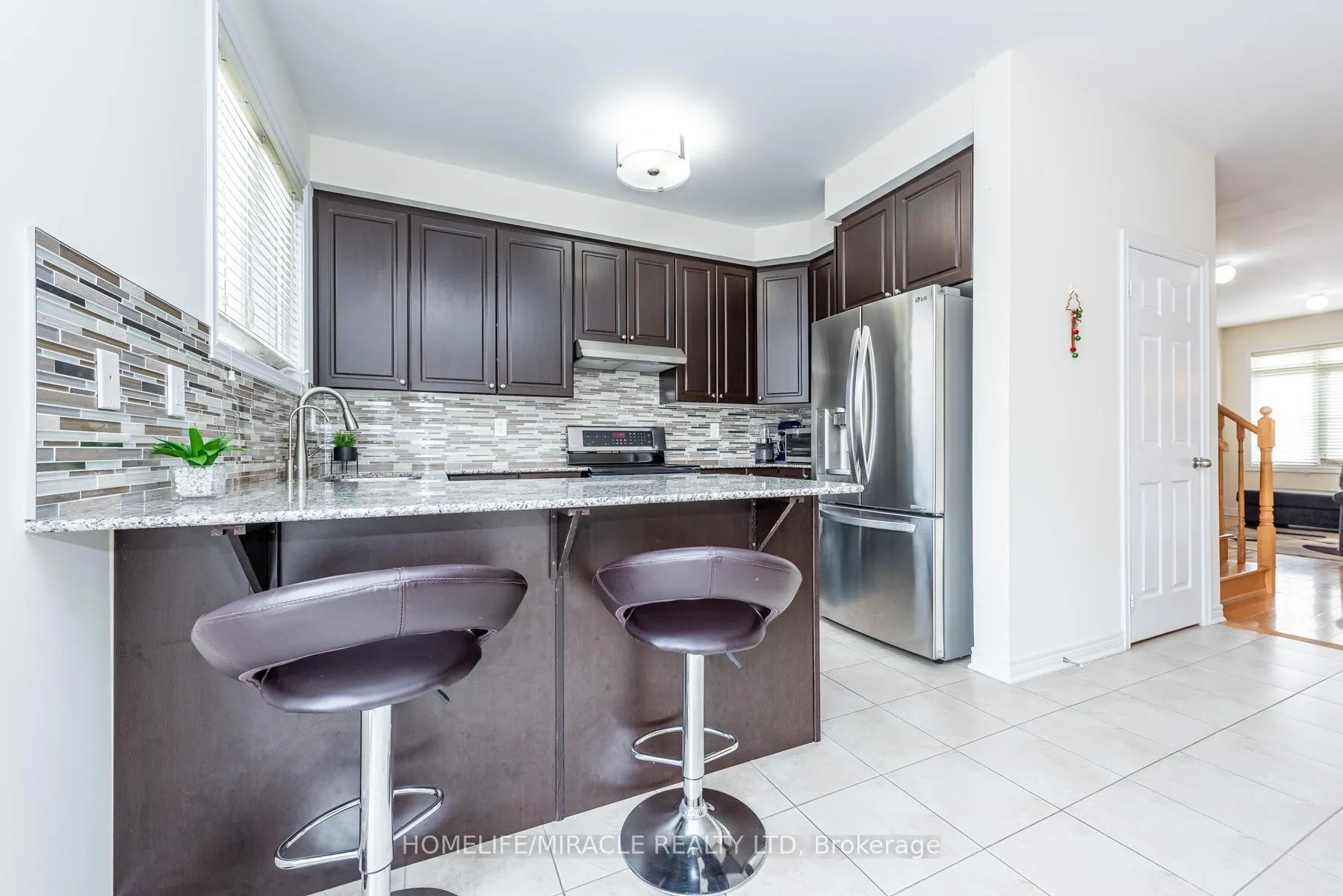 Photo 16 of 84 Rockman Crescent, Brampton, Northwest Brampton — HOMEH