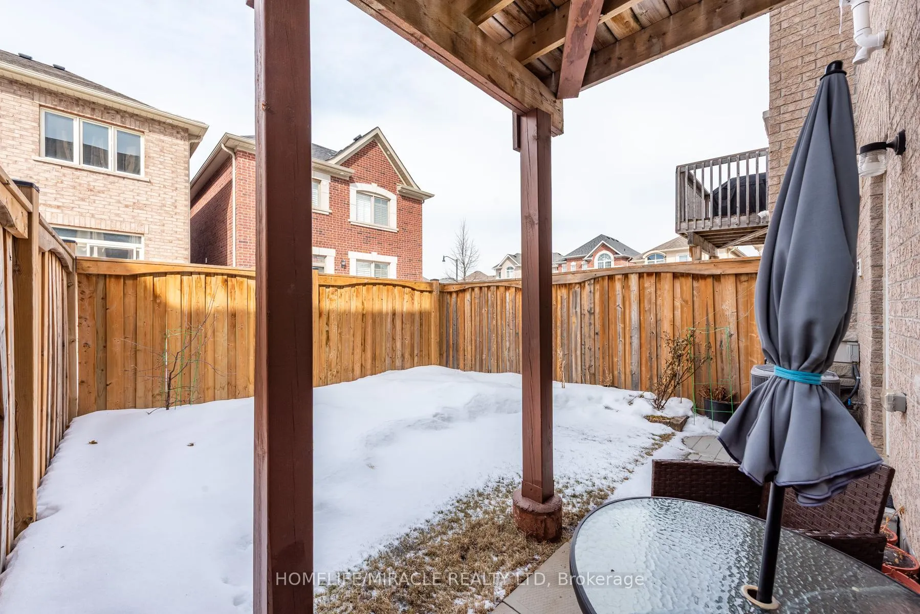 Photo 36 of 84 Rockman Crescent, Brampton, Northwest Brampton — HOMEH
