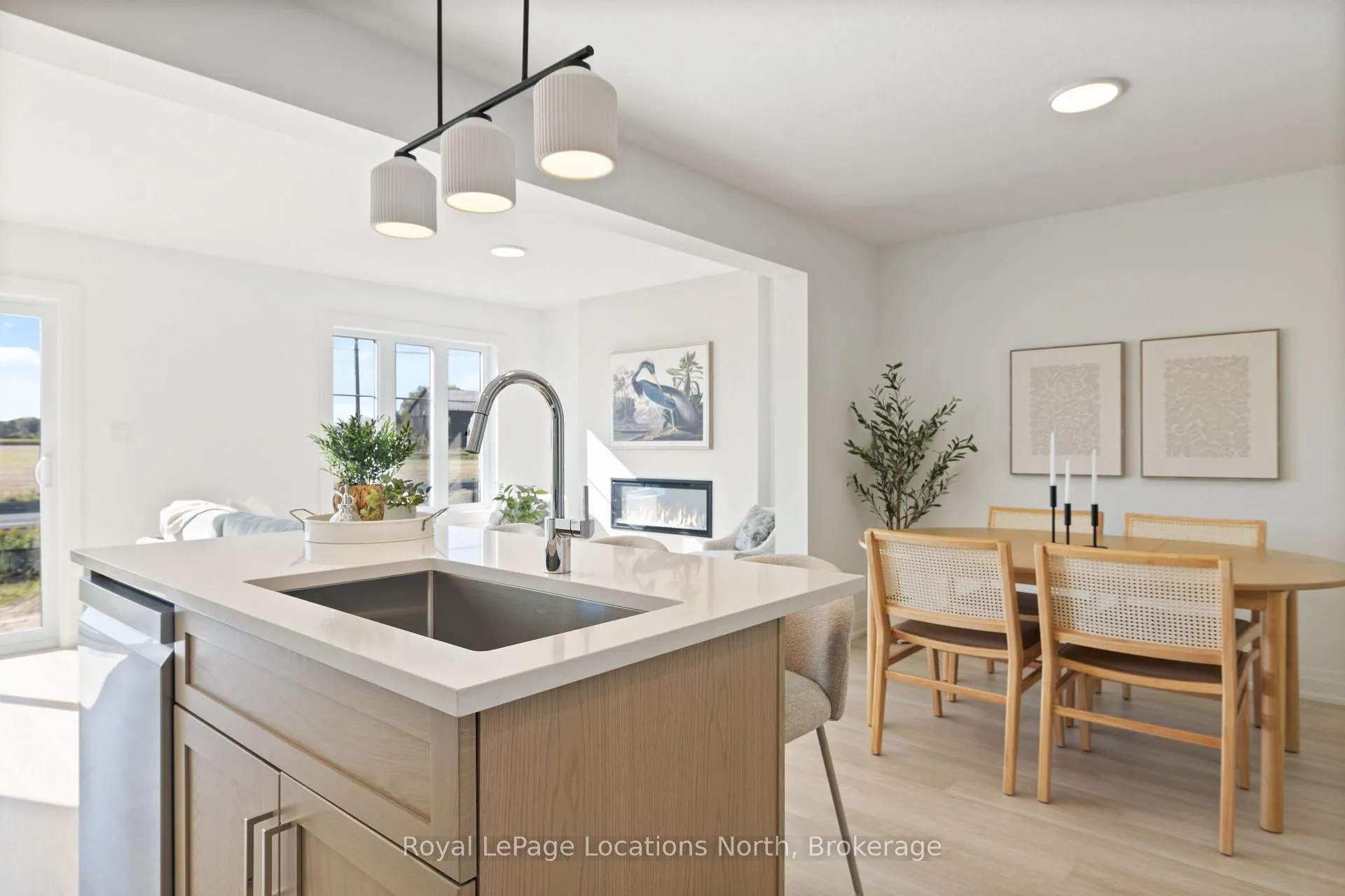Photo 16 of 28 Swain Crescent, Collingwood — HOMEH