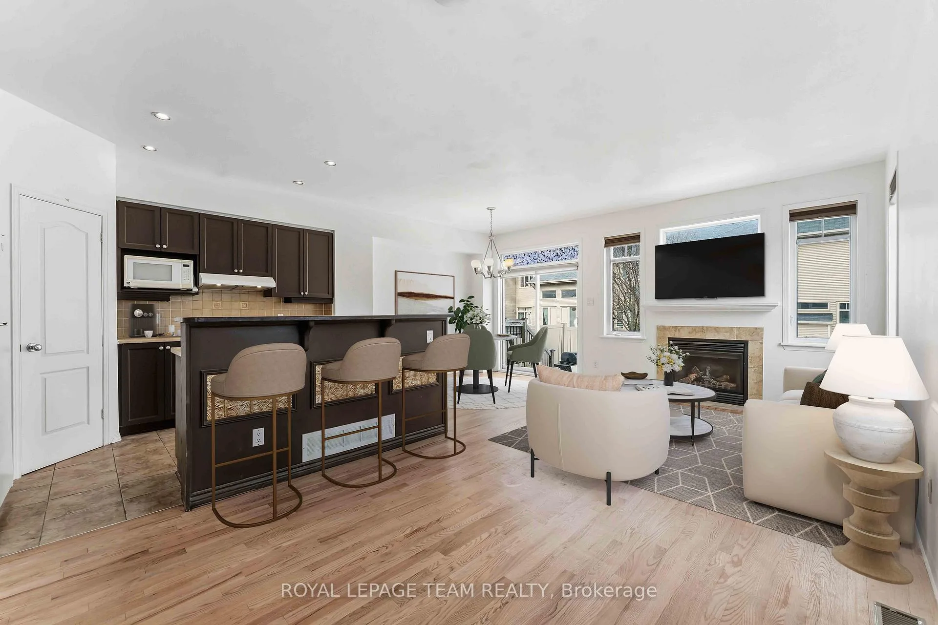 Photo 7 of 136 Calaveras Avenue, Ottawa, Barrhaven - Longfields — HOMEH