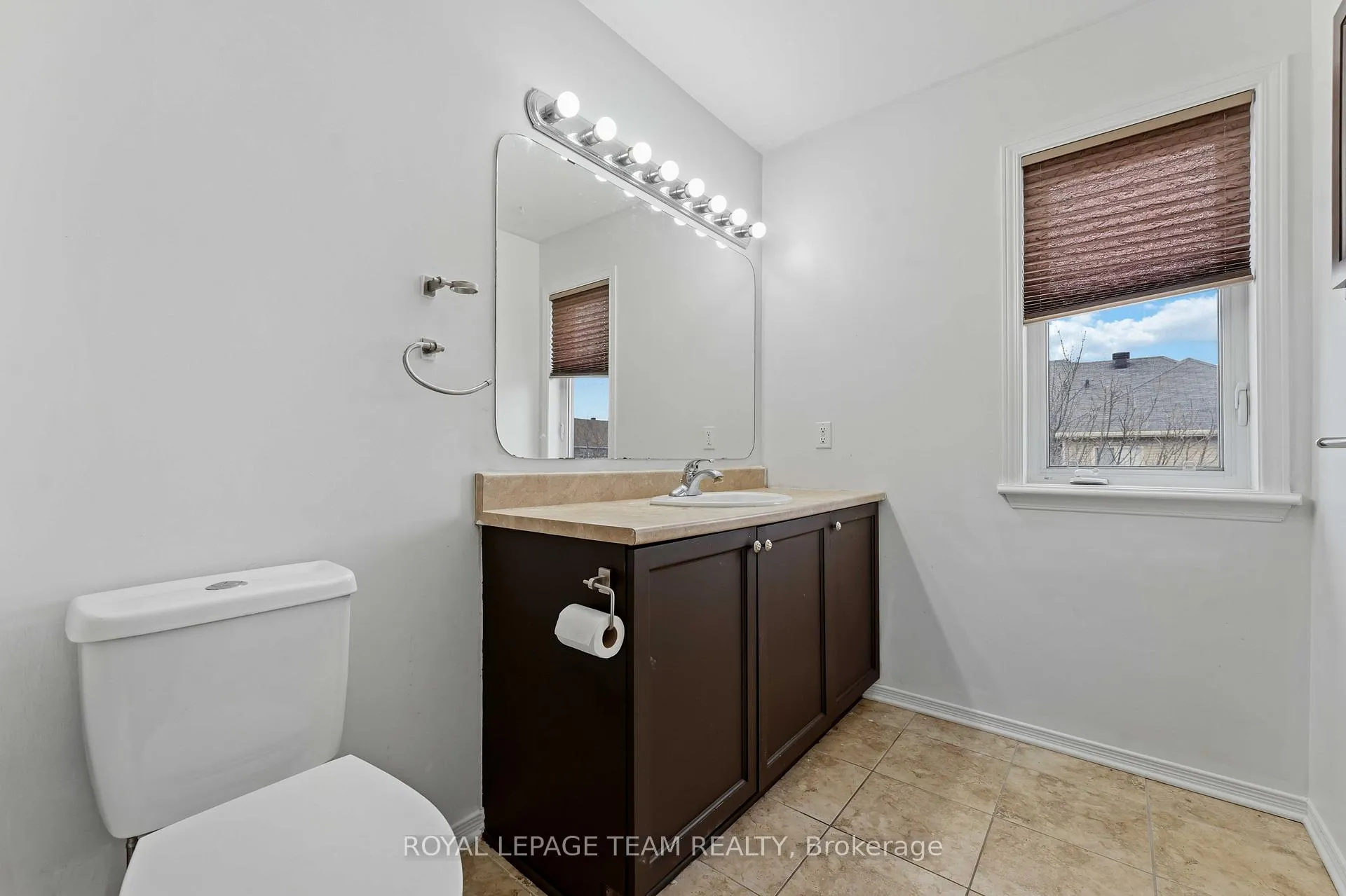 Photo 20 of 136 Calaveras Avenue, Ottawa, Barrhaven - Longfields — HOMEH