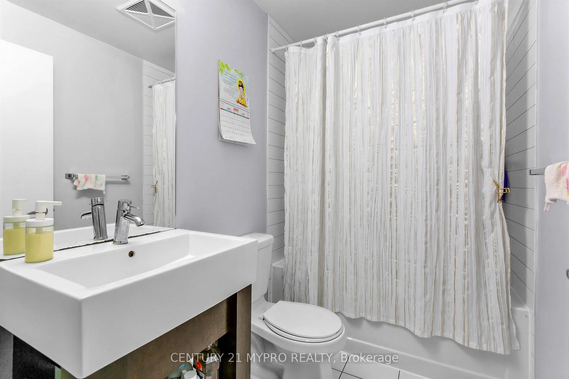 Photo 22 of Unit 605, 840 Queens Plate Drive, Etobicoke, West Humber-Clairville — HOMEH