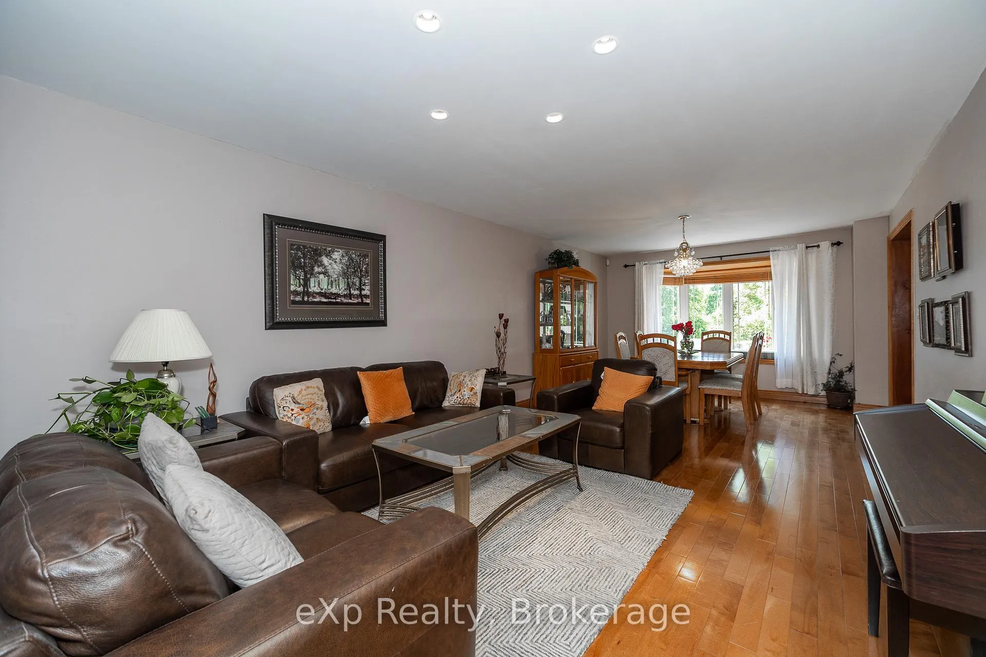 Photo 13 of 910 26th Street E, Owen Sound — HOMEH