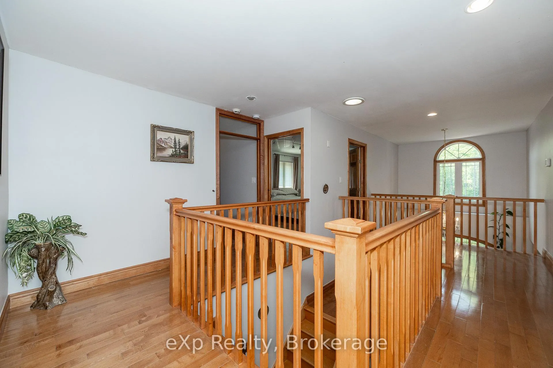 Photo 20 of 910 26th Street E, Owen Sound — HOMEH