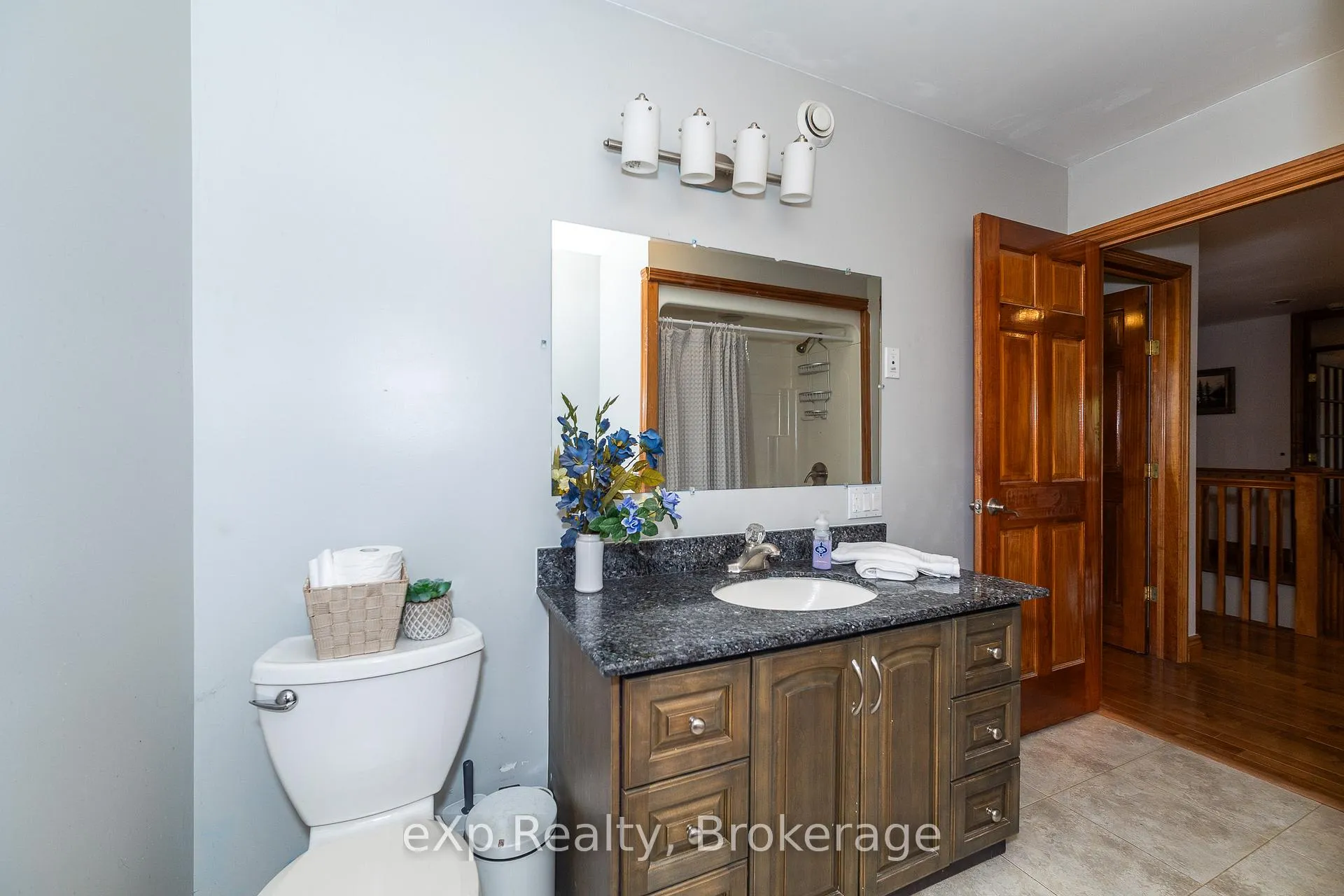 Photo 28 of 910 26th Street E, Owen Sound — HOMEH
