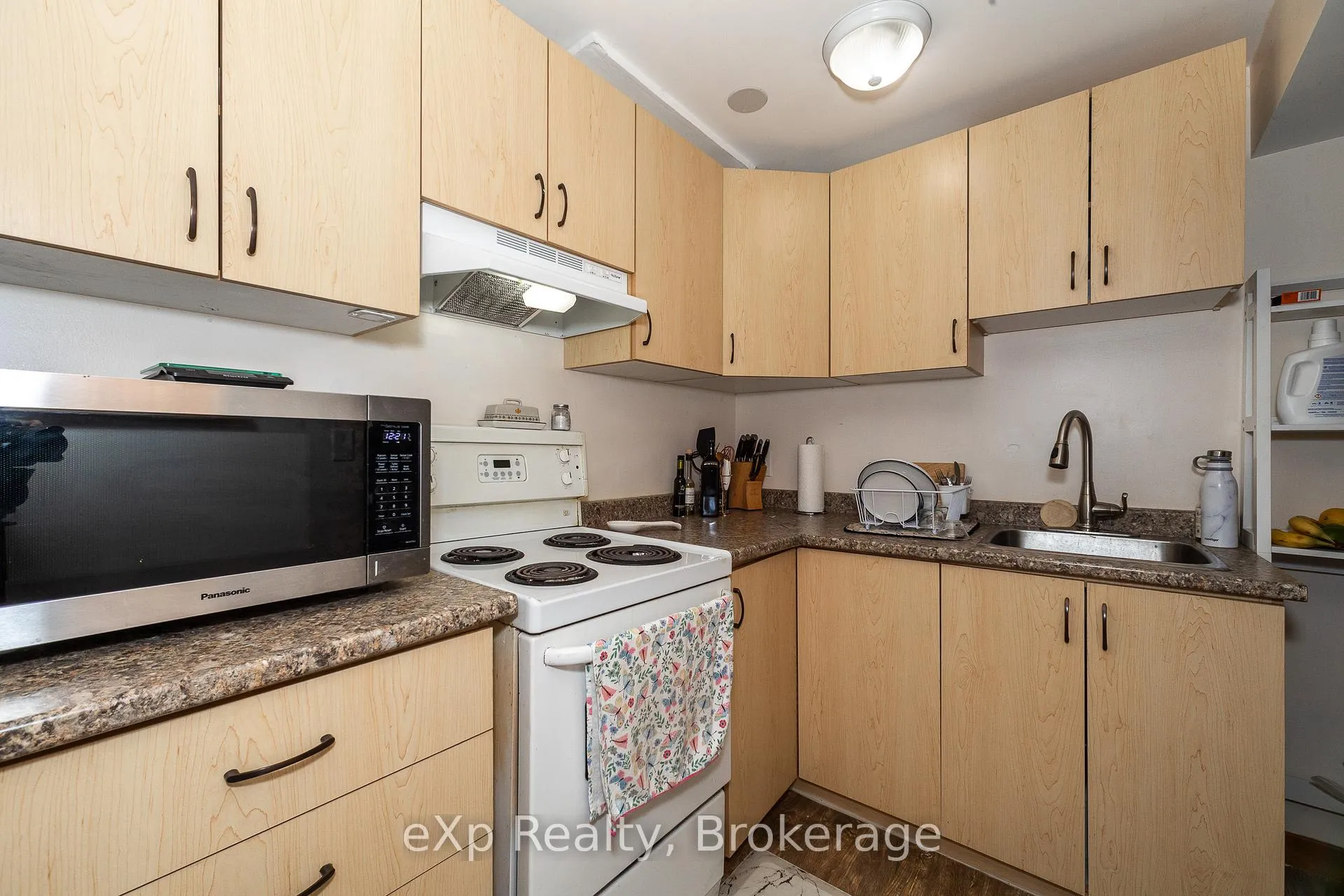Photo 38 of 910 26th Street E, Owen Sound — HOMEH