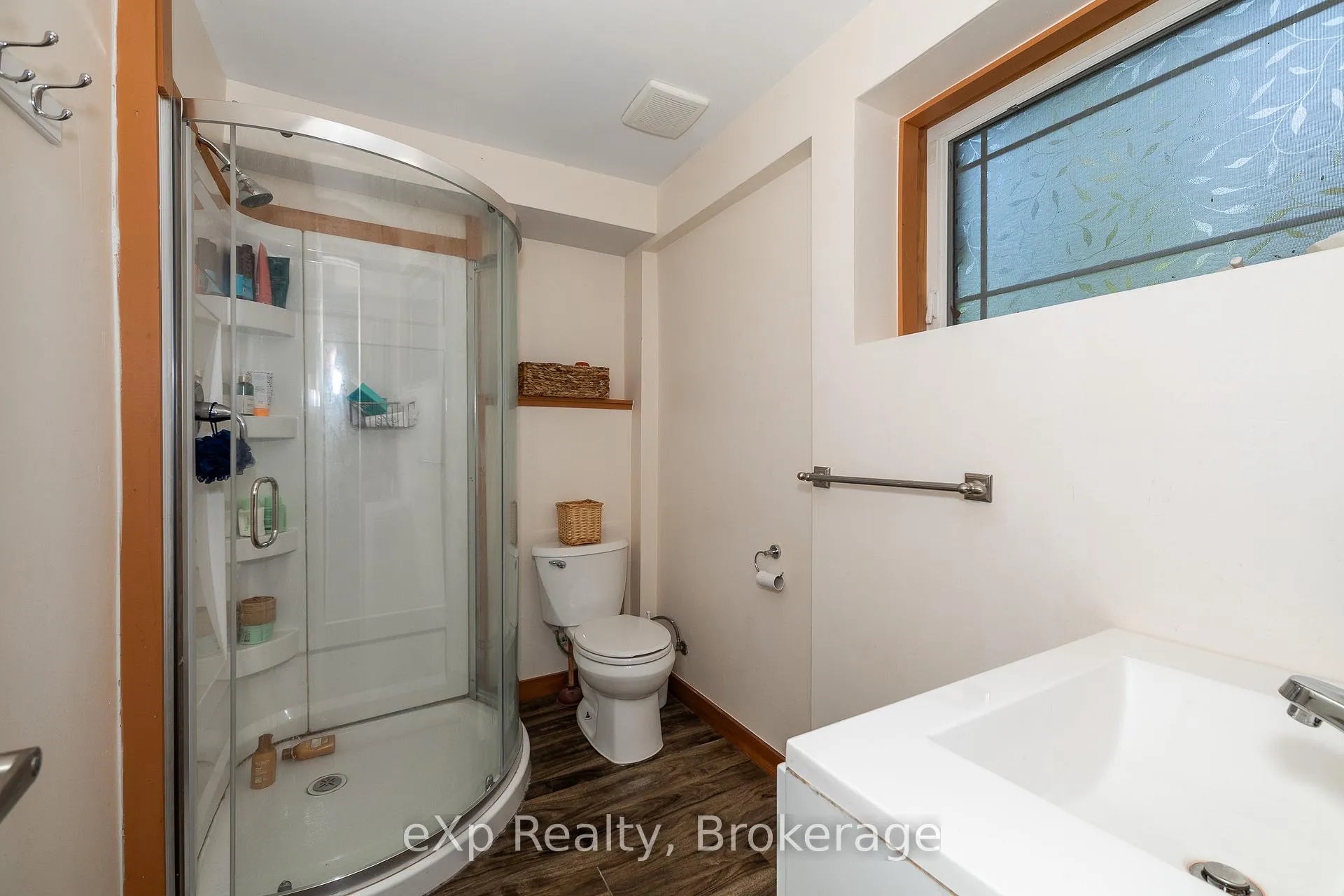 Photo 41 of 910 26th Street E, Owen Sound — HOMEH