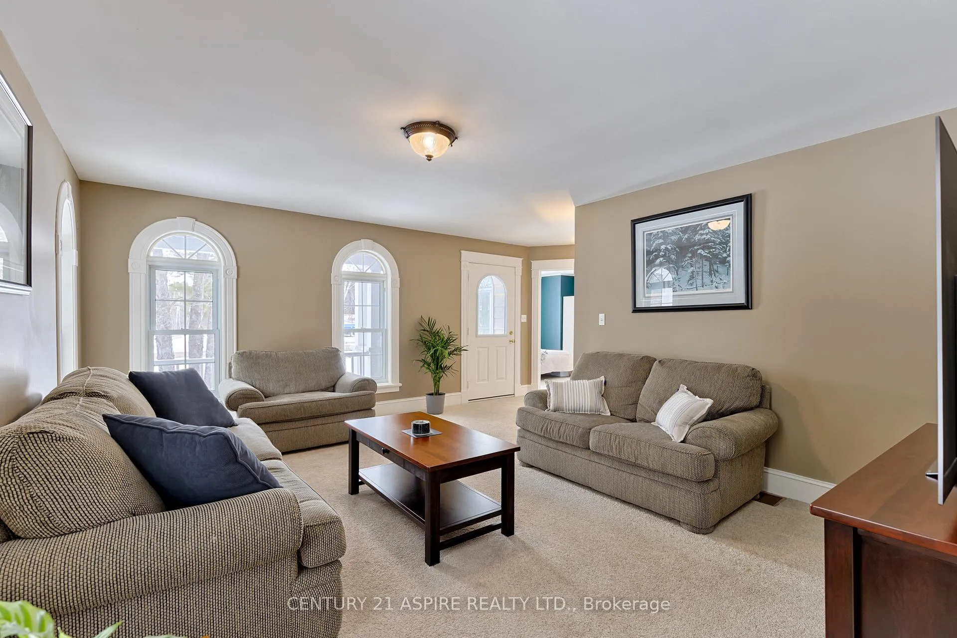 Photo 18 of 544 Achray Road, Petawawa — HOMEH