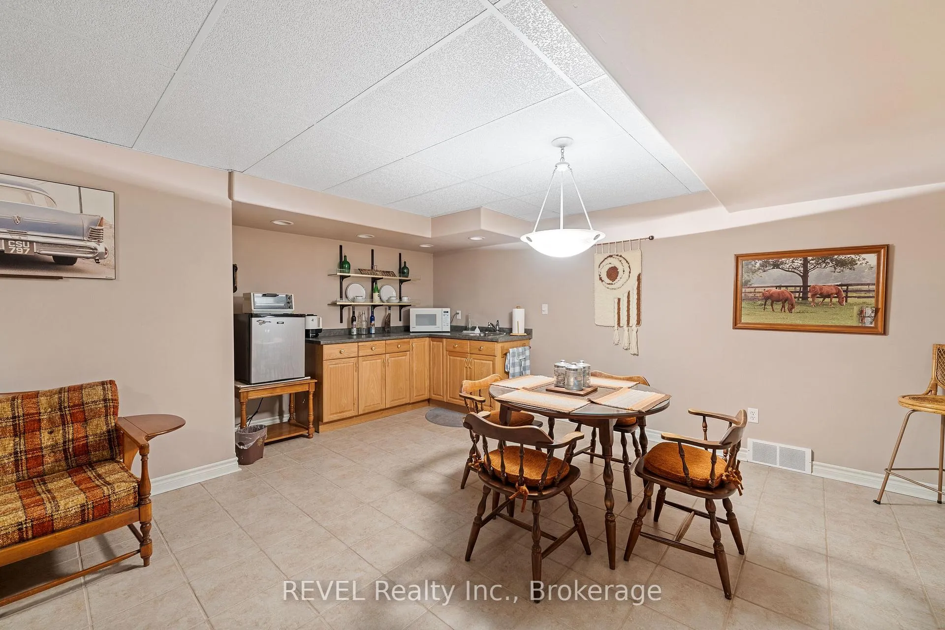 Photo 34 of 5 Beechwood Crescent, Pelham, Fonthill — HOMEH