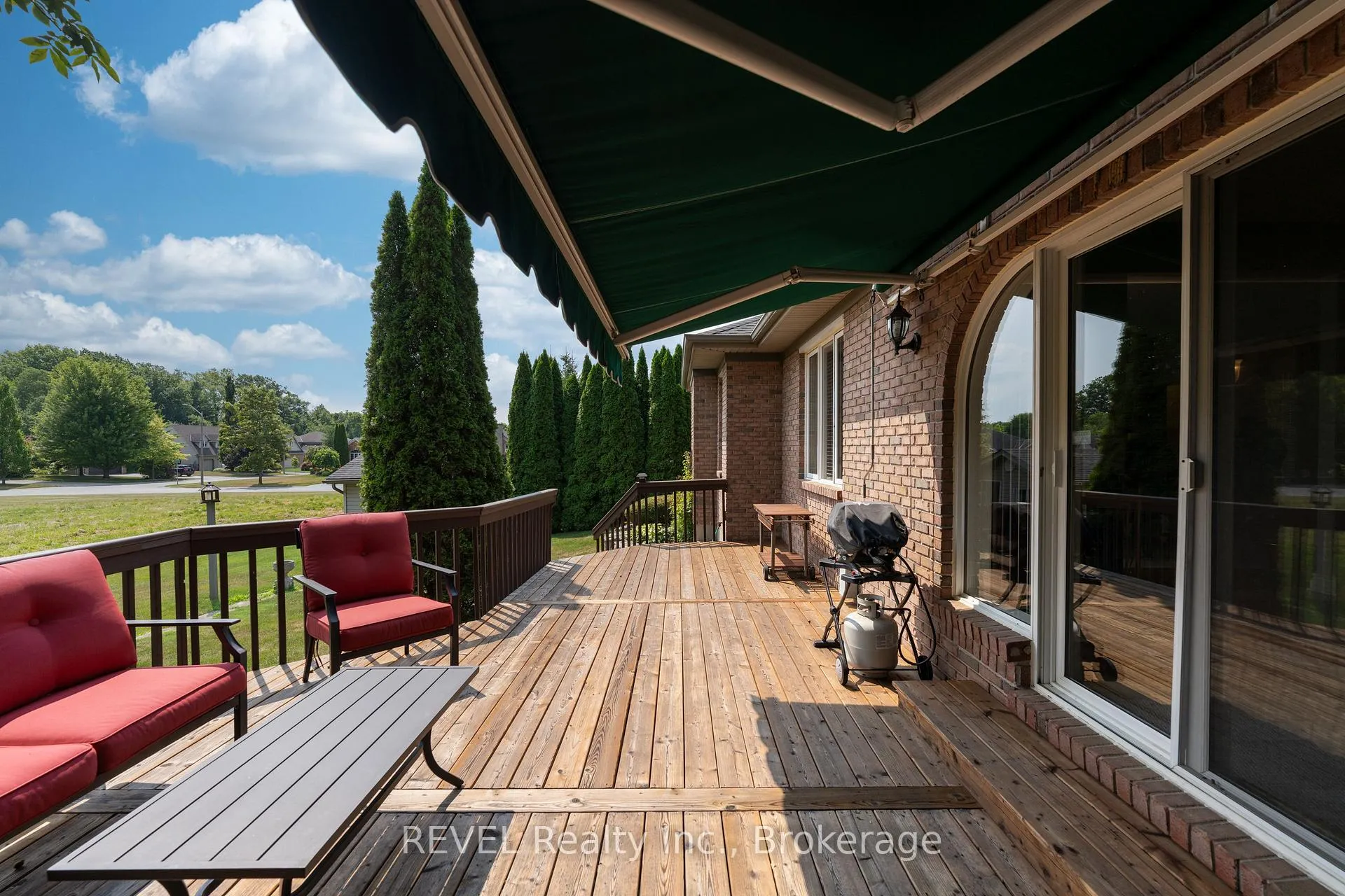 Photo 40 of 5 Beechwood Crescent, Pelham, Fonthill — HOMEH