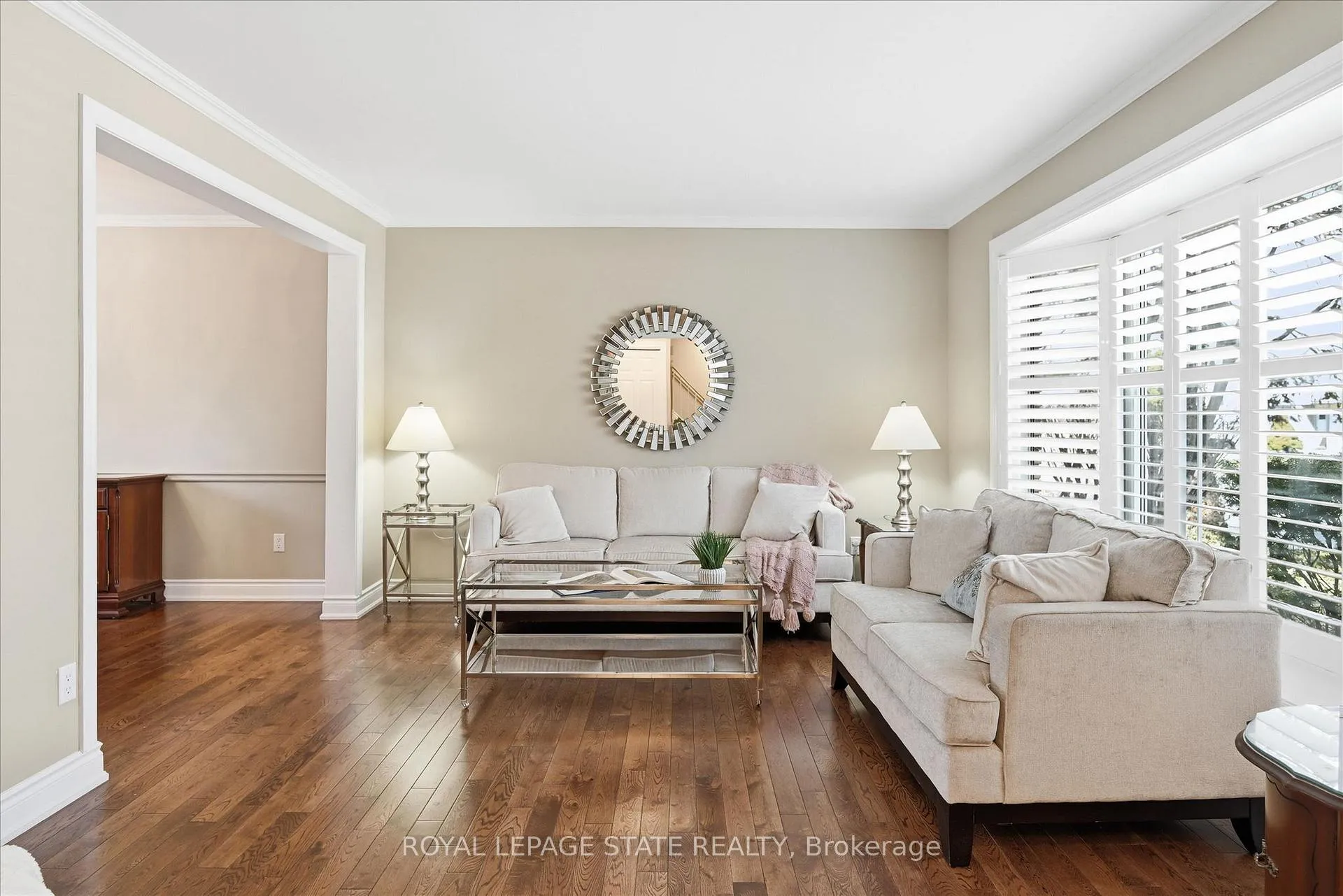 Photo 3 of 2192 Ireland Drive, Burlington, Mountainside — HOMEH