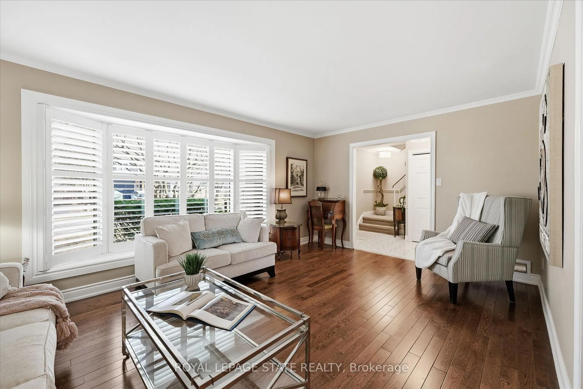 Photo 5 of 2192 Ireland Drive, Burlington, Mountainside — HOMEH
