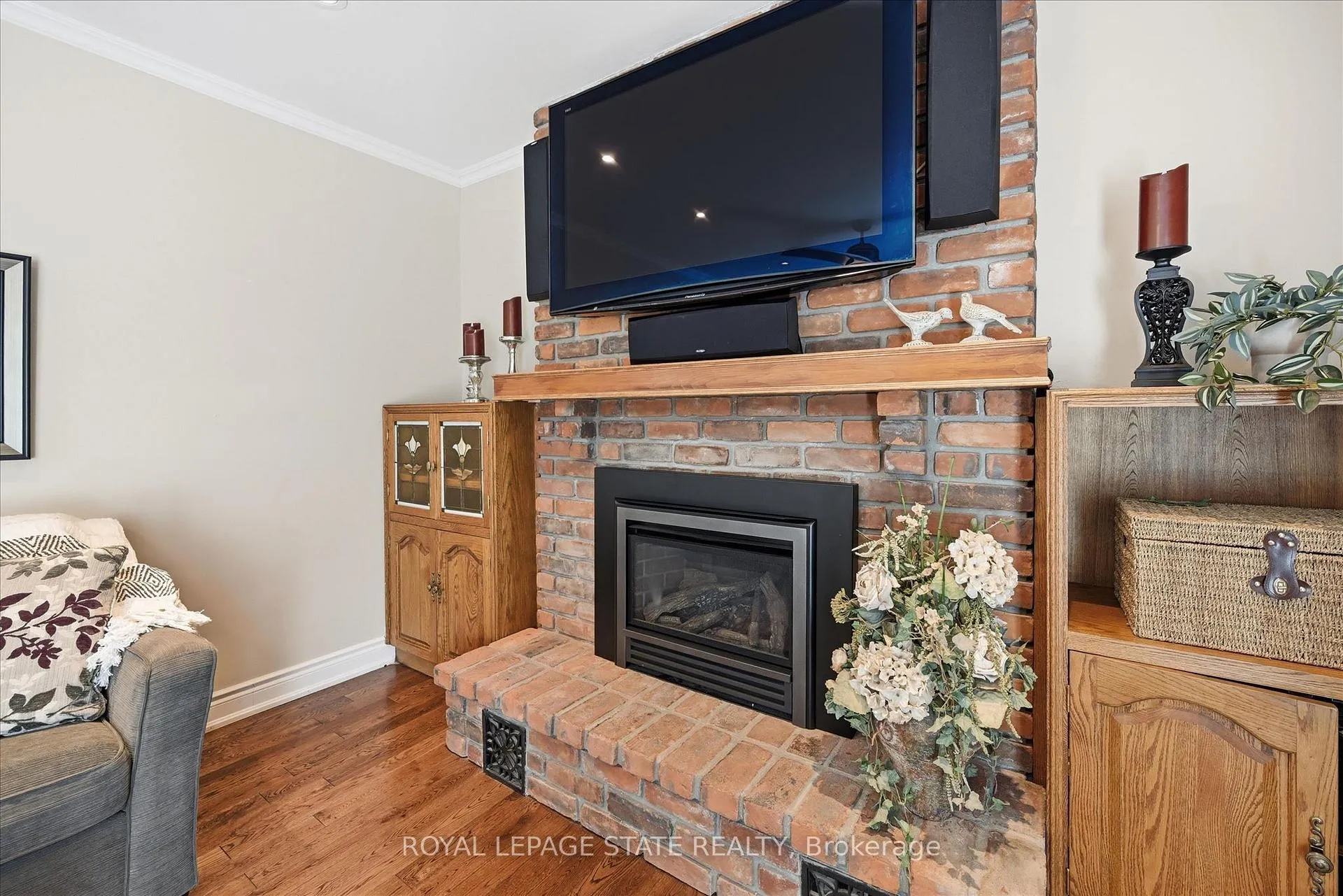 Photo 15 of 2192 Ireland Drive, Burlington, Mountainside — HOMEH